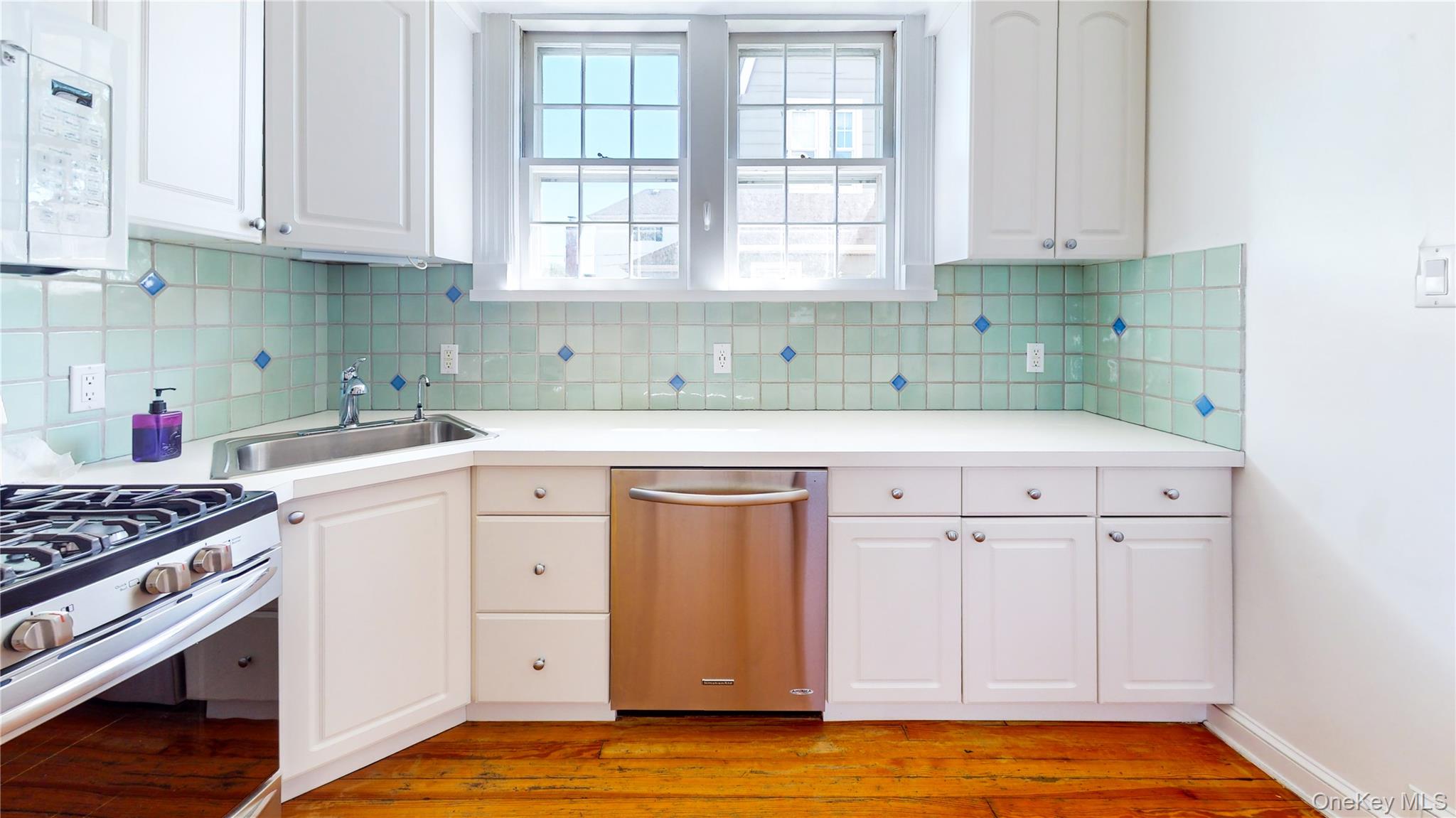 67 Burtis Street, Lynbrook, NY 11563