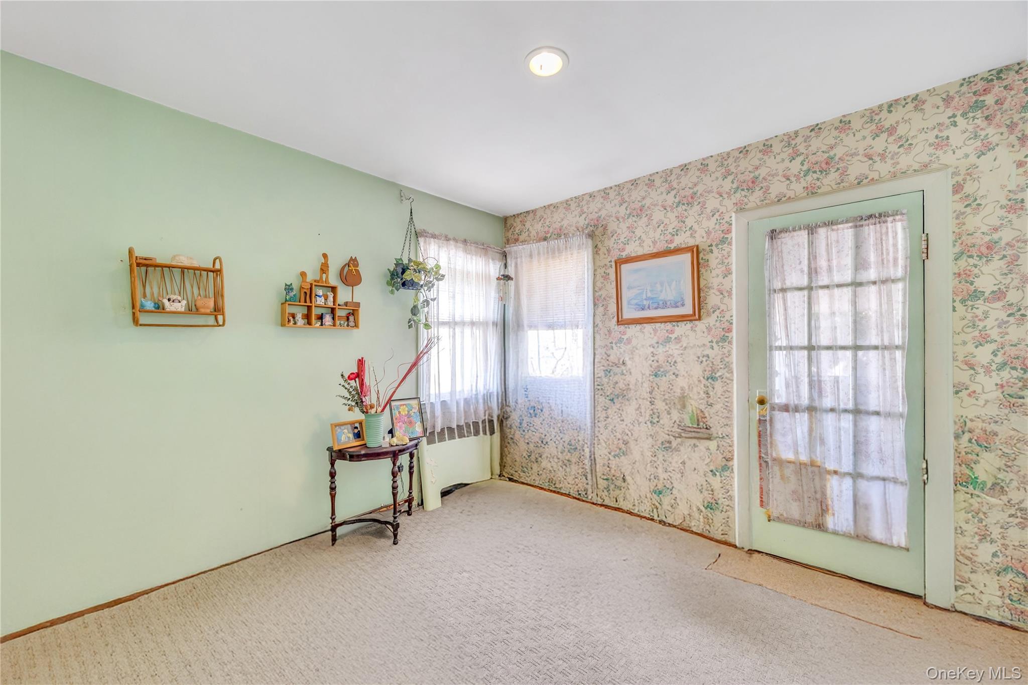 252 Lexington Avenue, West Hempstead, NY 11552