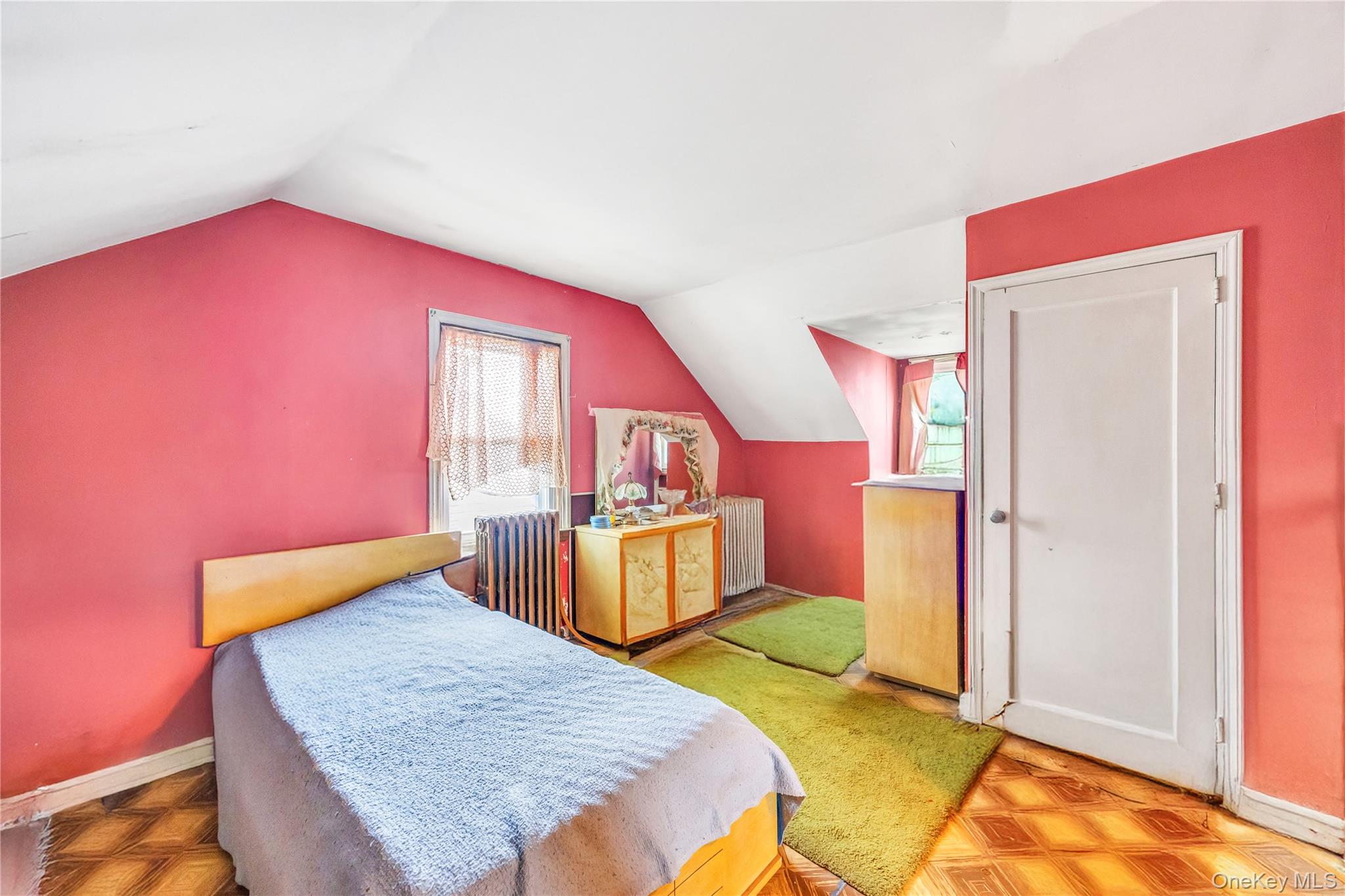 252 Lexington Avenue, West Hempstead, NY 11552