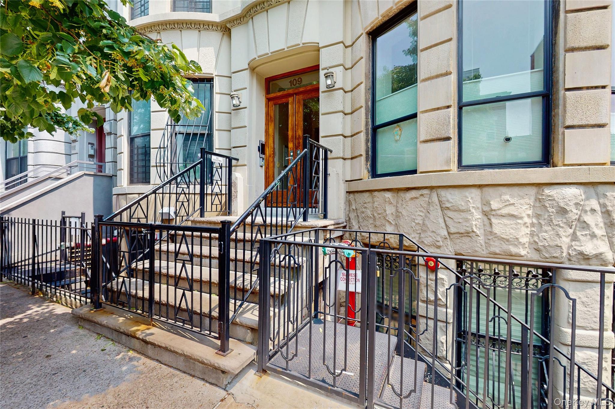 109 W 117th Street # 3, New York (Manhattan), NY 10026