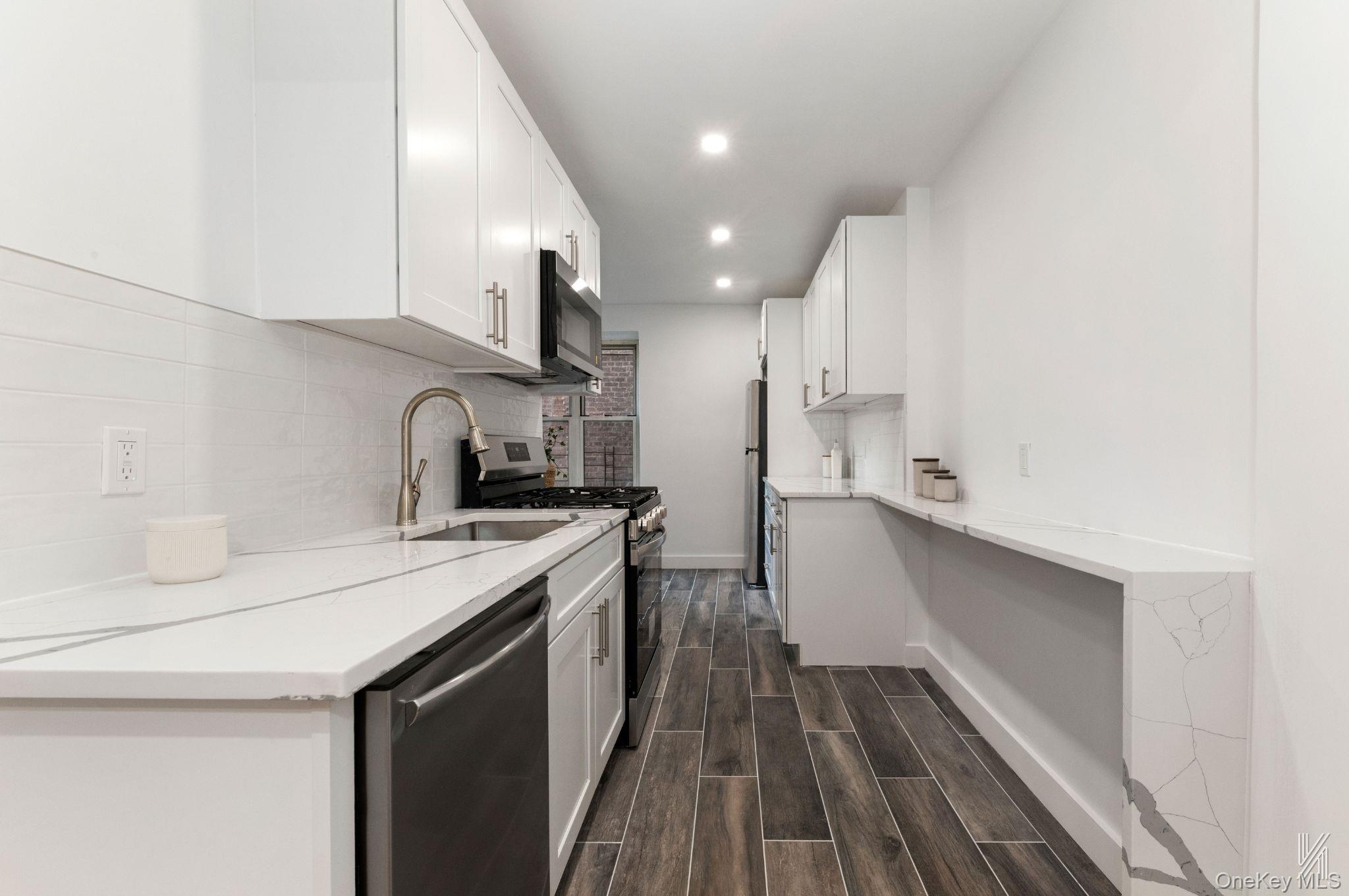 34-41 85th Street # 1U, Jackson Heights, NY 11372