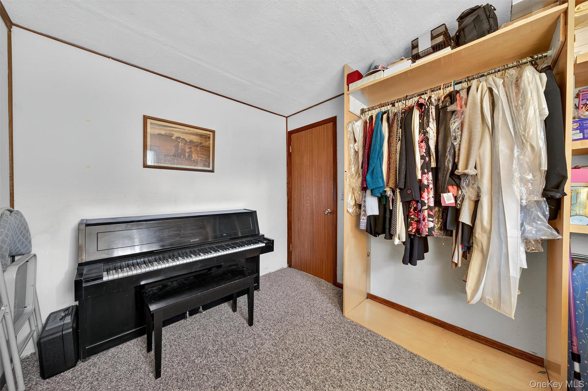 17 Half Hollow, Monroe, NY 10950