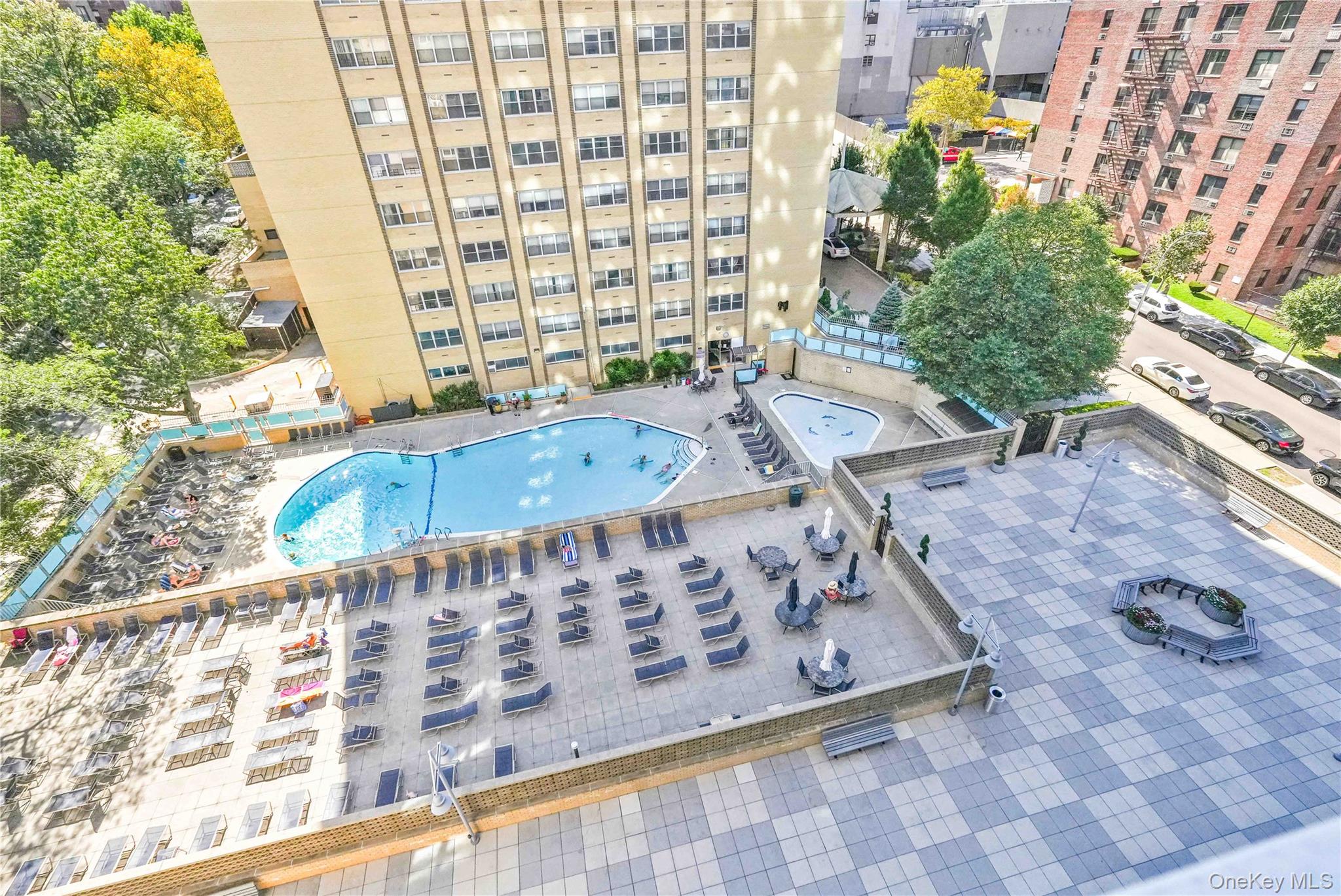 66-36 Yellowstone Boulevard # 10A, Forest Hills, NY 11375