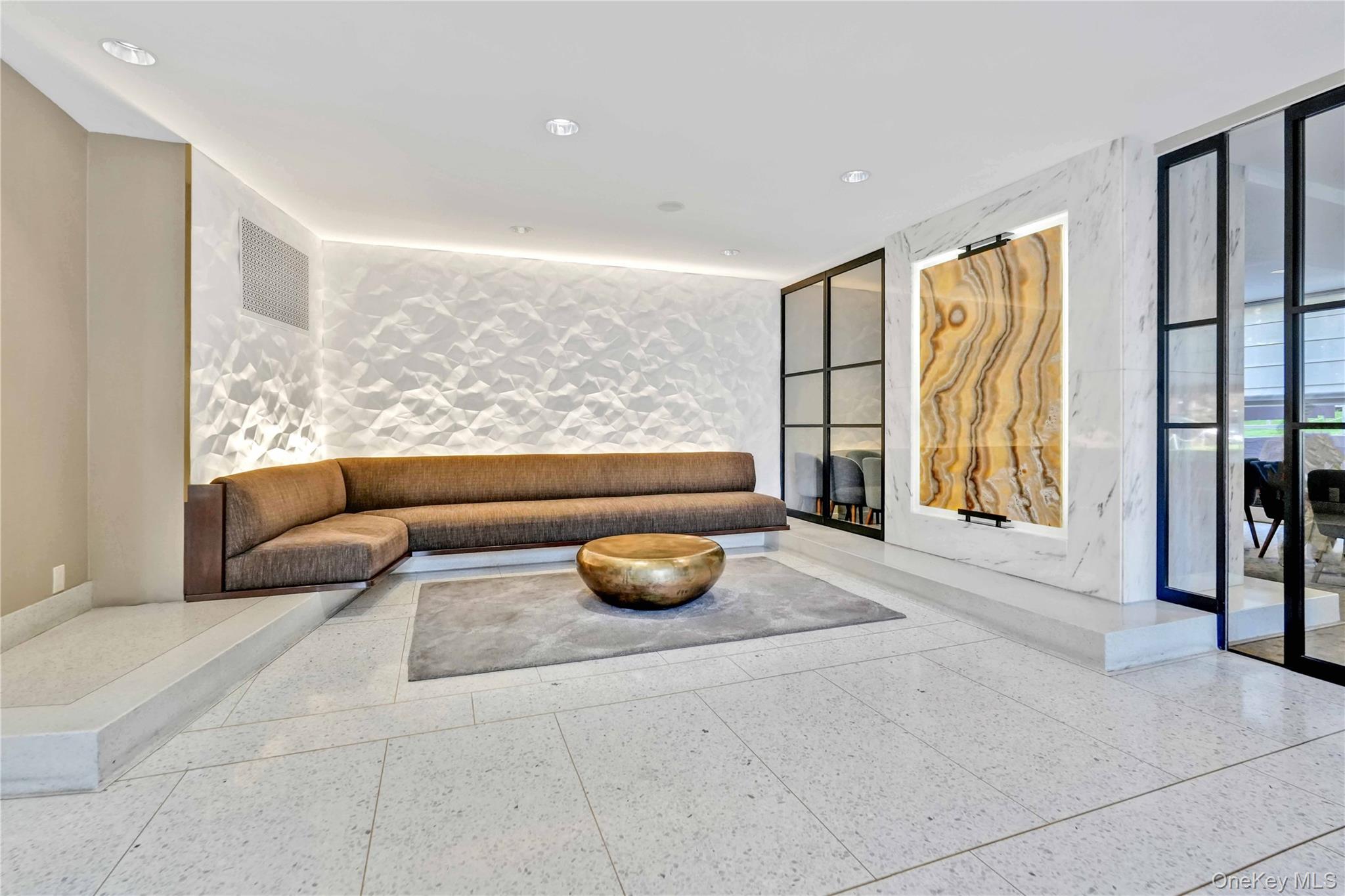 66-36 Yellowstone Boulevard # 10A, Forest Hills, NY 11375