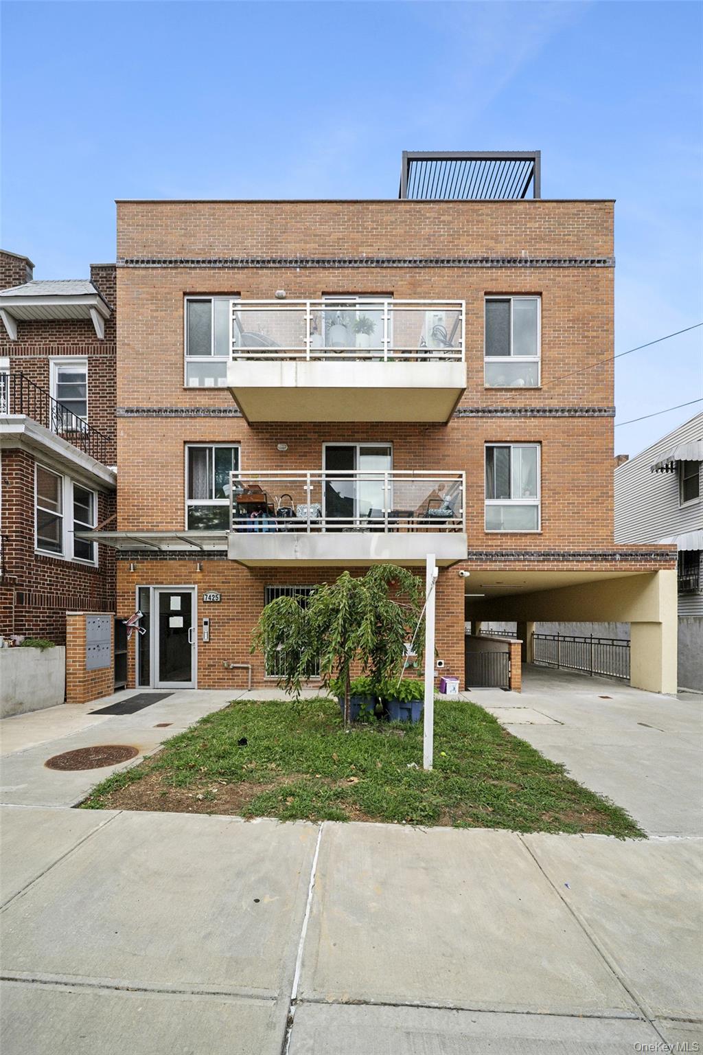 7425 43rd Avenue # 3A, Elmhurst, NY 11373