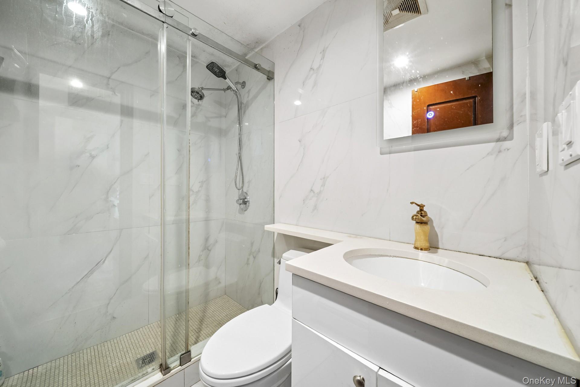 7425 43rd Avenue # 3A, Elmhurst, NY 11373