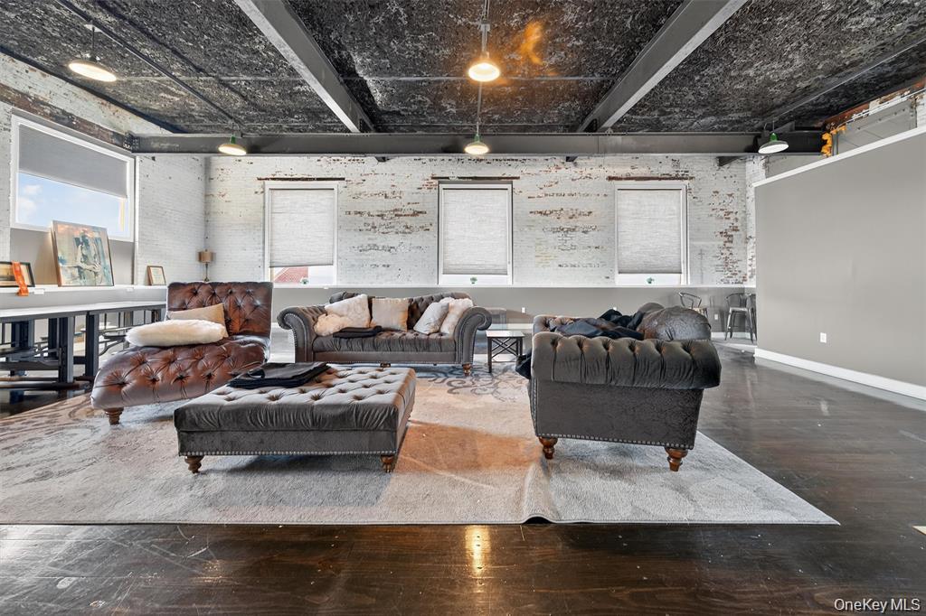 14-20 Cottage Street, Middletown, NY 10940