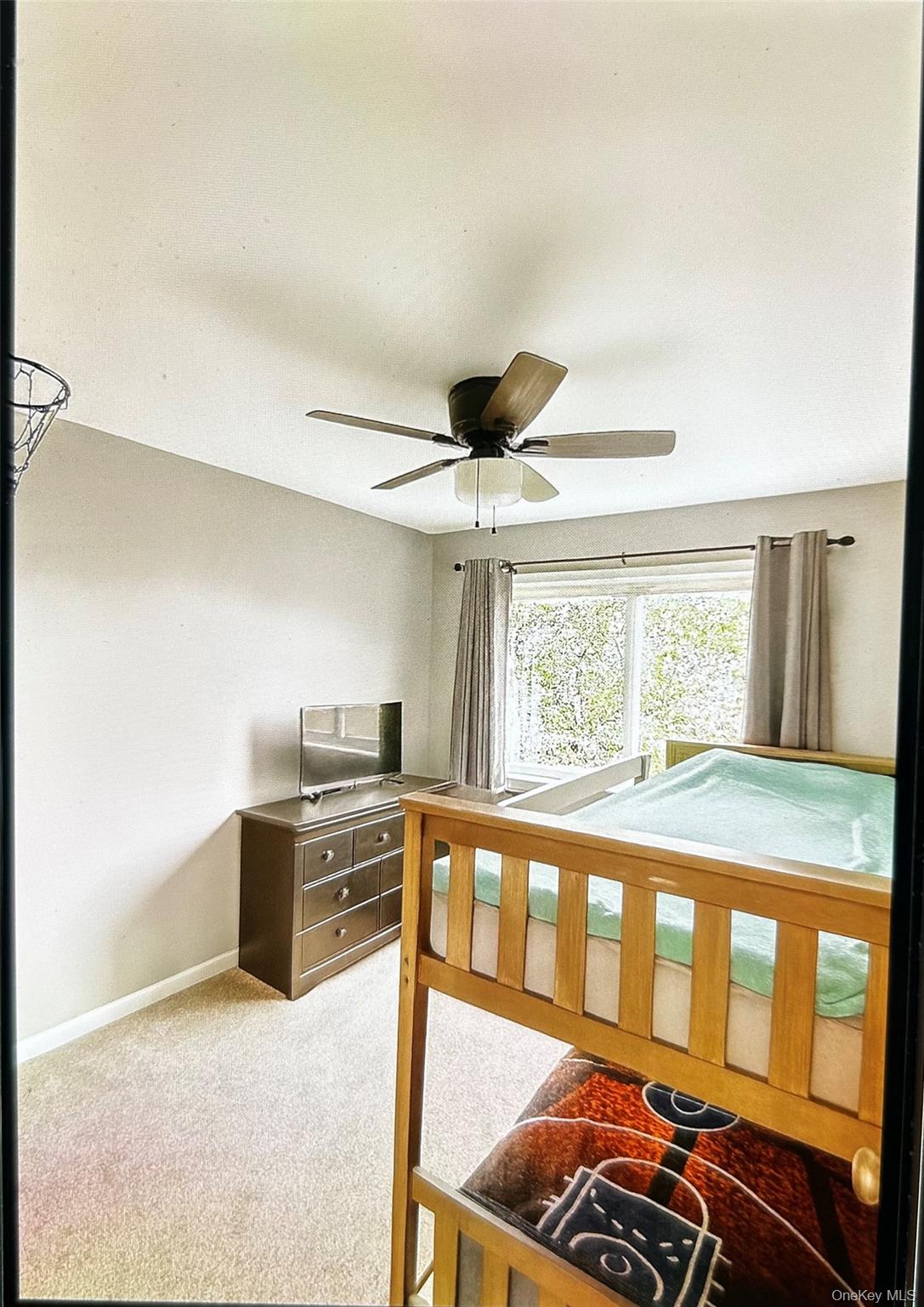 286 Storm Drive, Holtsville, NY 11742