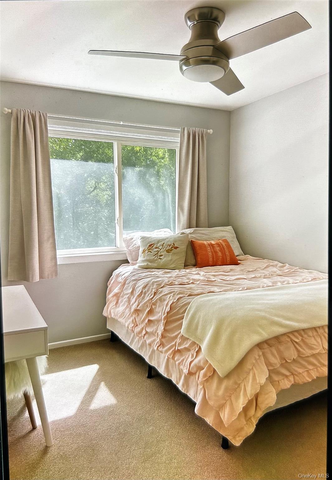 286 Storm Drive, Holtsville, NY 11742