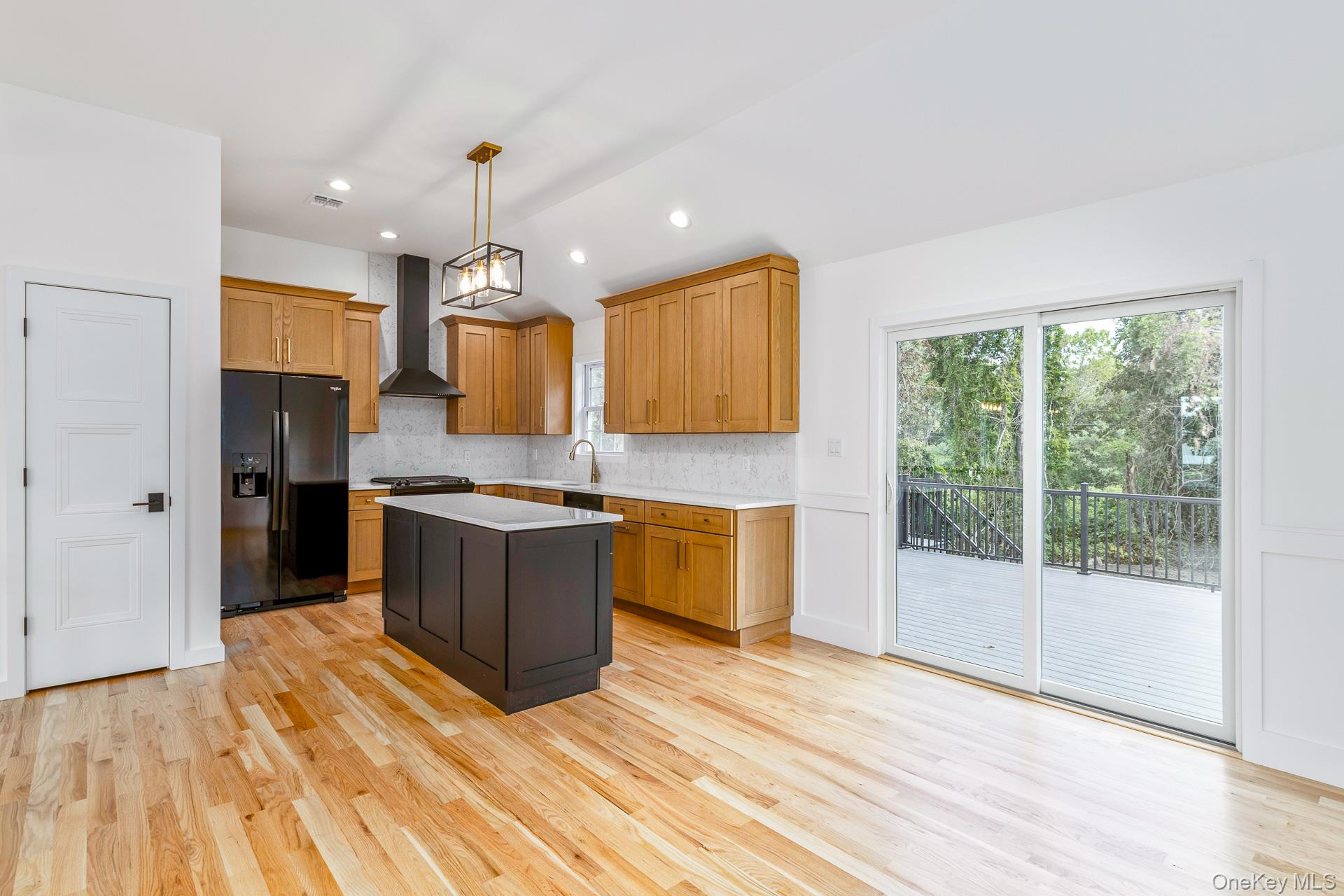 92 Park Street, Blue Point, NY 11715