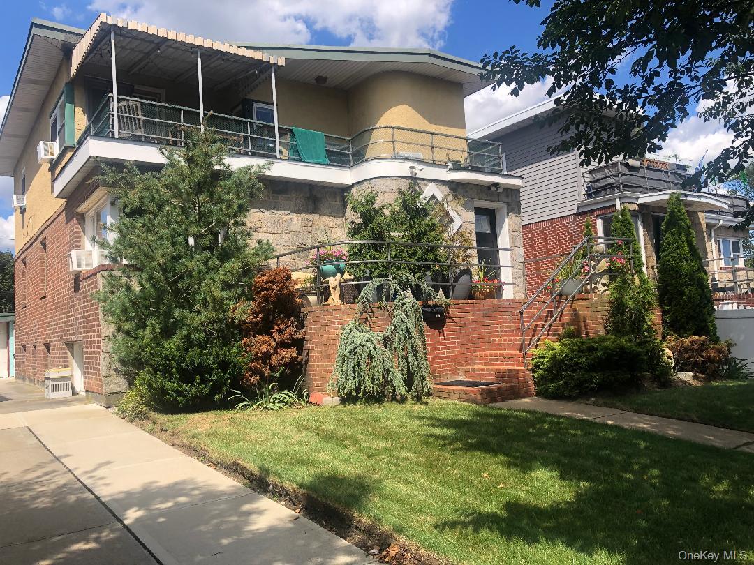 407 Park Avenue W # #2, Long Beach, NY 11561