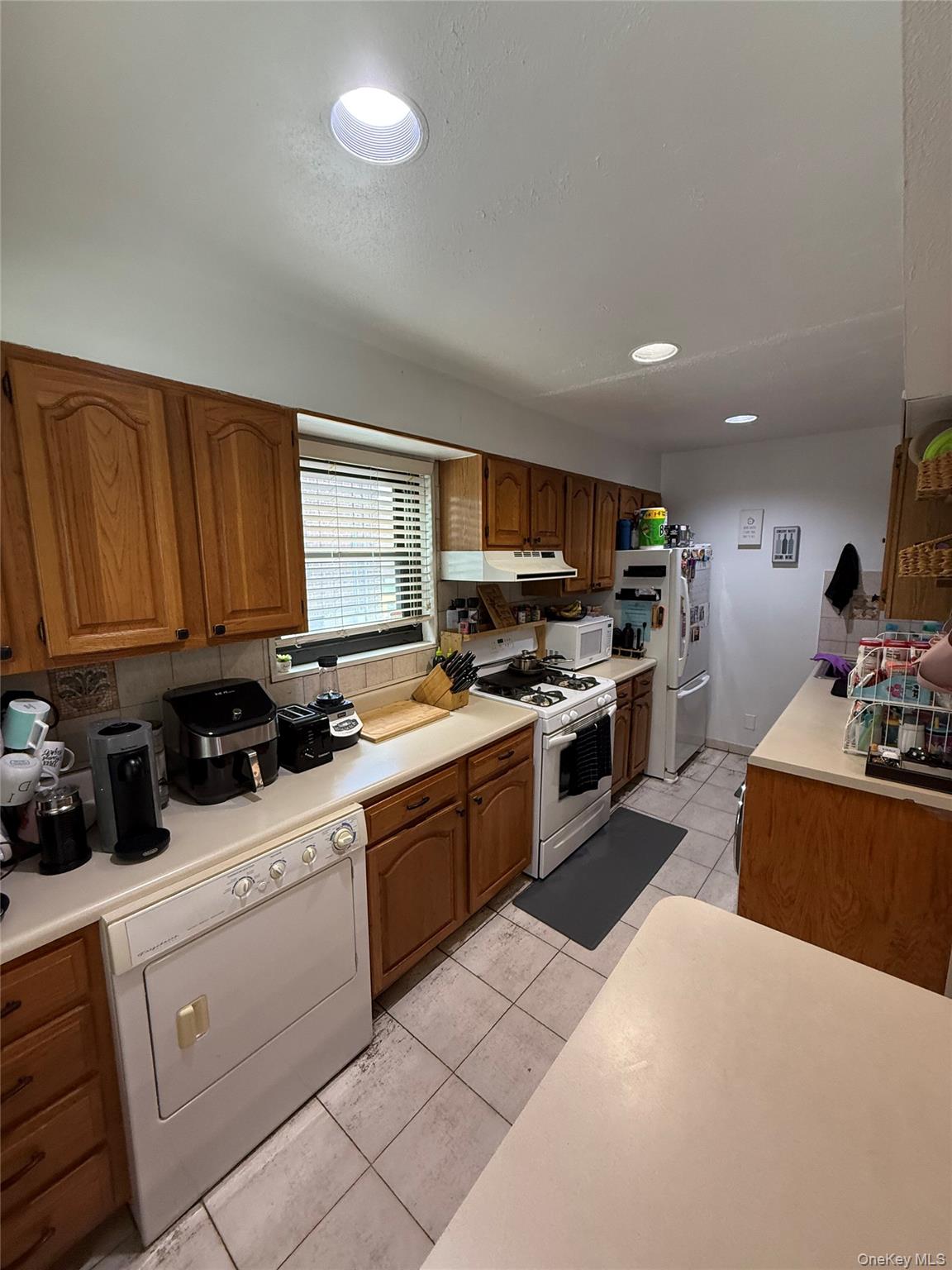 21-38 202nd Street # 1-207, Bayside, NY 11360