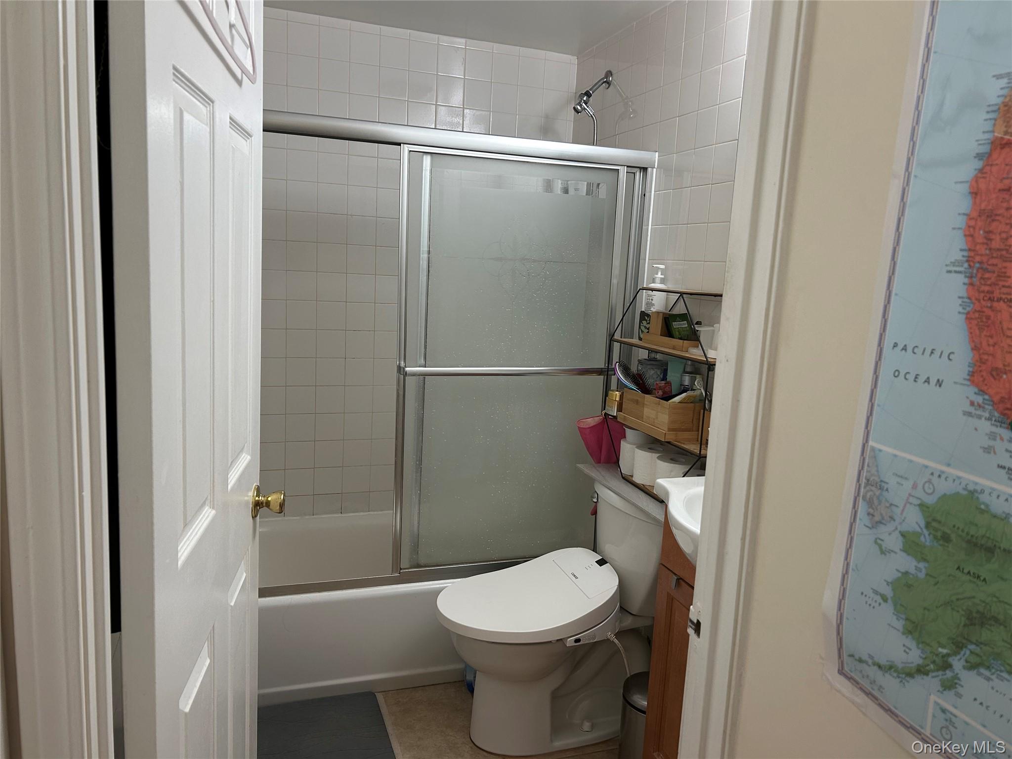 42-60 157 Street # 3D, Flushing, NY 11355