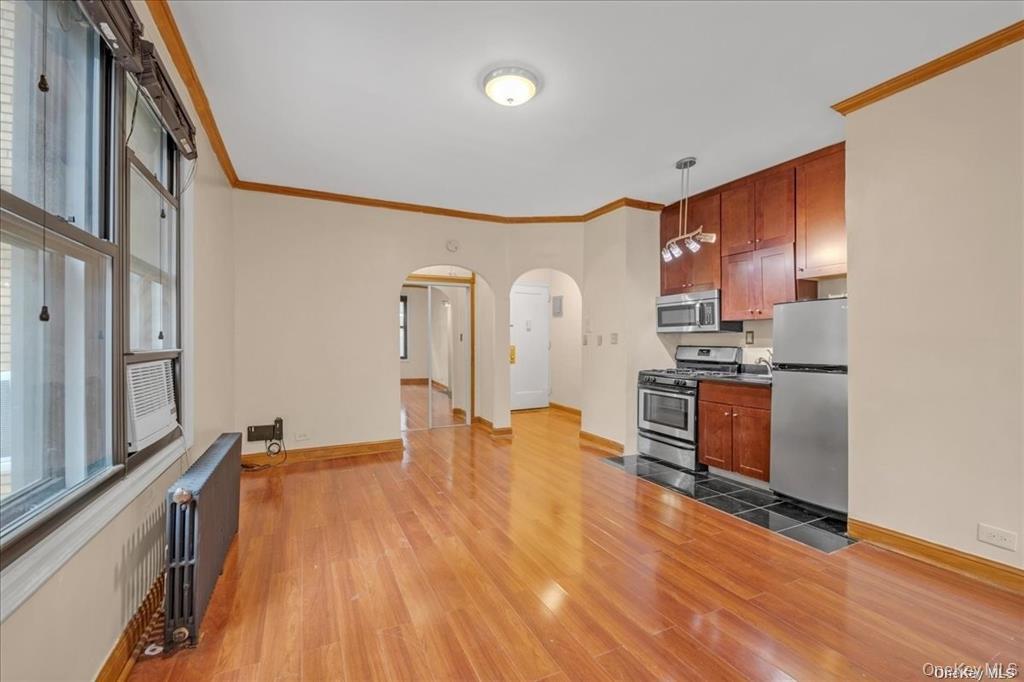 43-33 48th Street # 4 J, Sunnyside, NY 11104