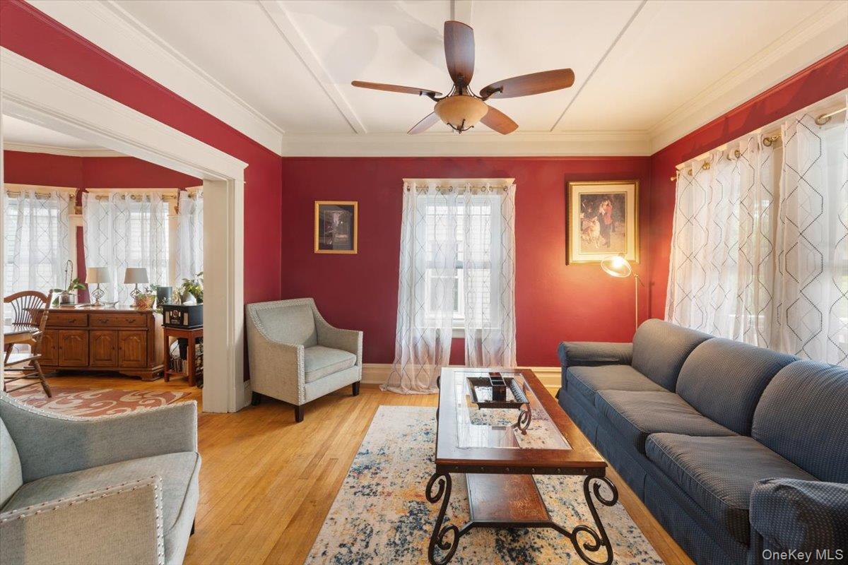 60 Underhill Street, Tuckahoe, NY 10707