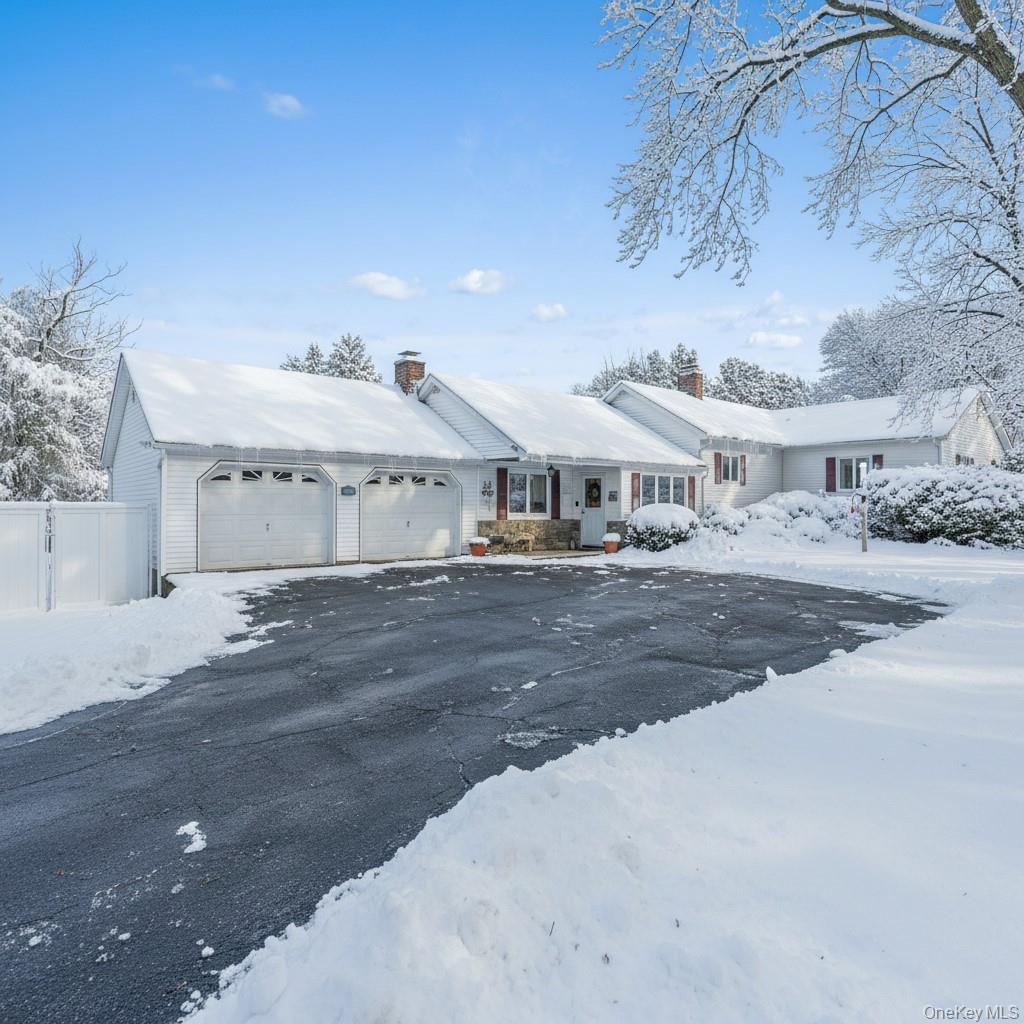 886 Burlingham Road, Pine Bush, NY 12566