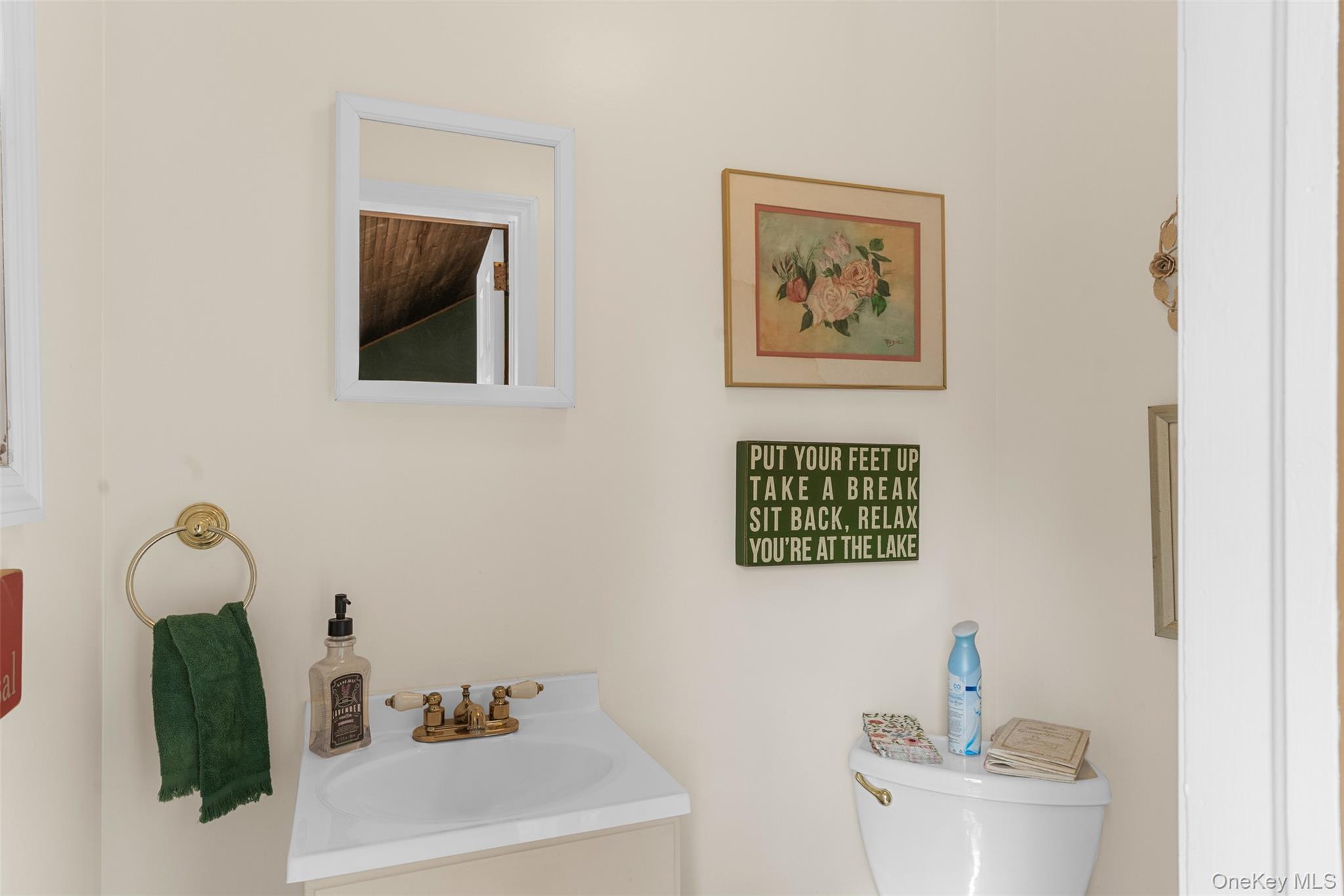 886 Burlingham Road, Pine Bush, NY 12566