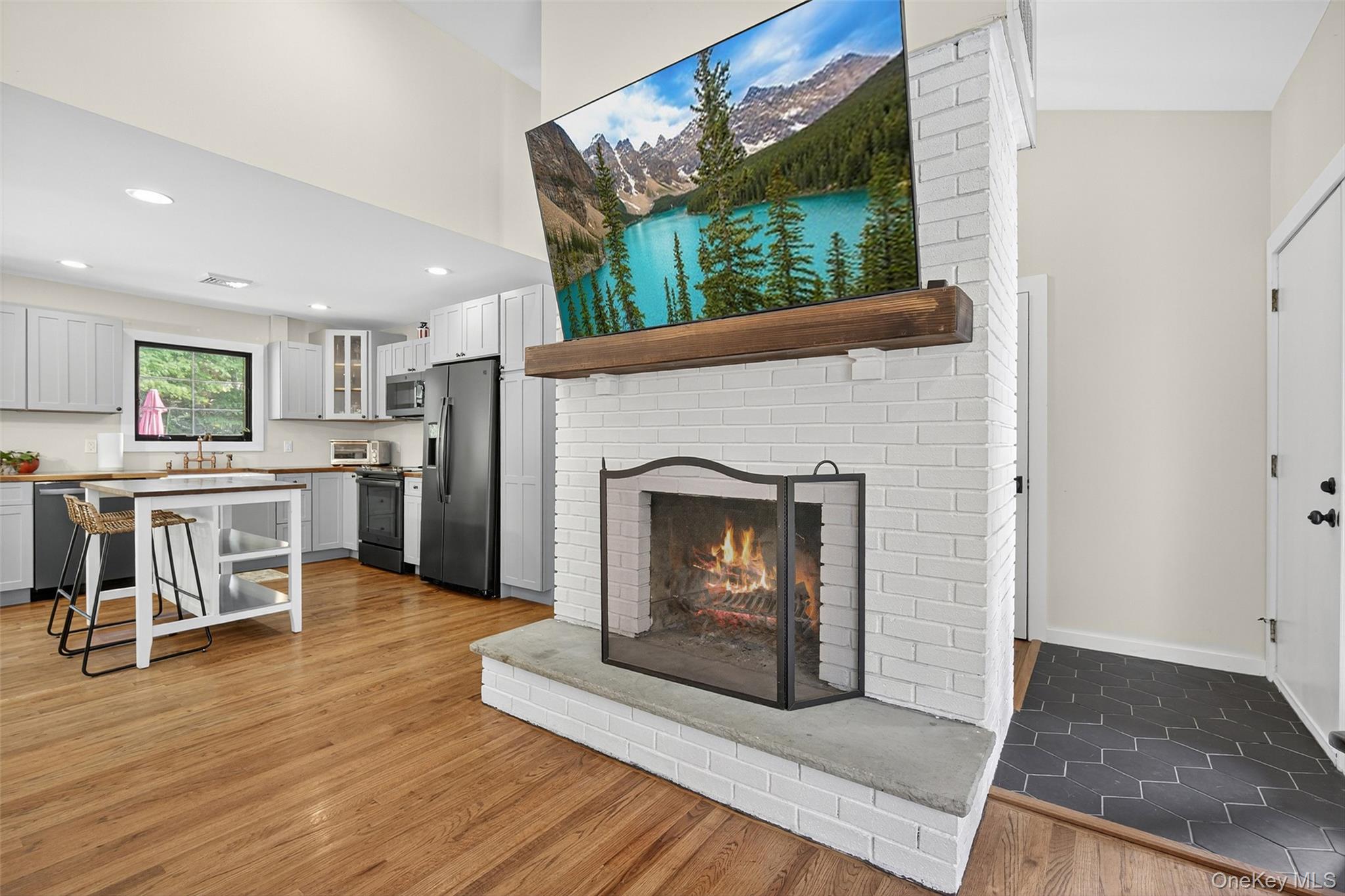 58 Cole Road, Pleasant Valley, NY 12569