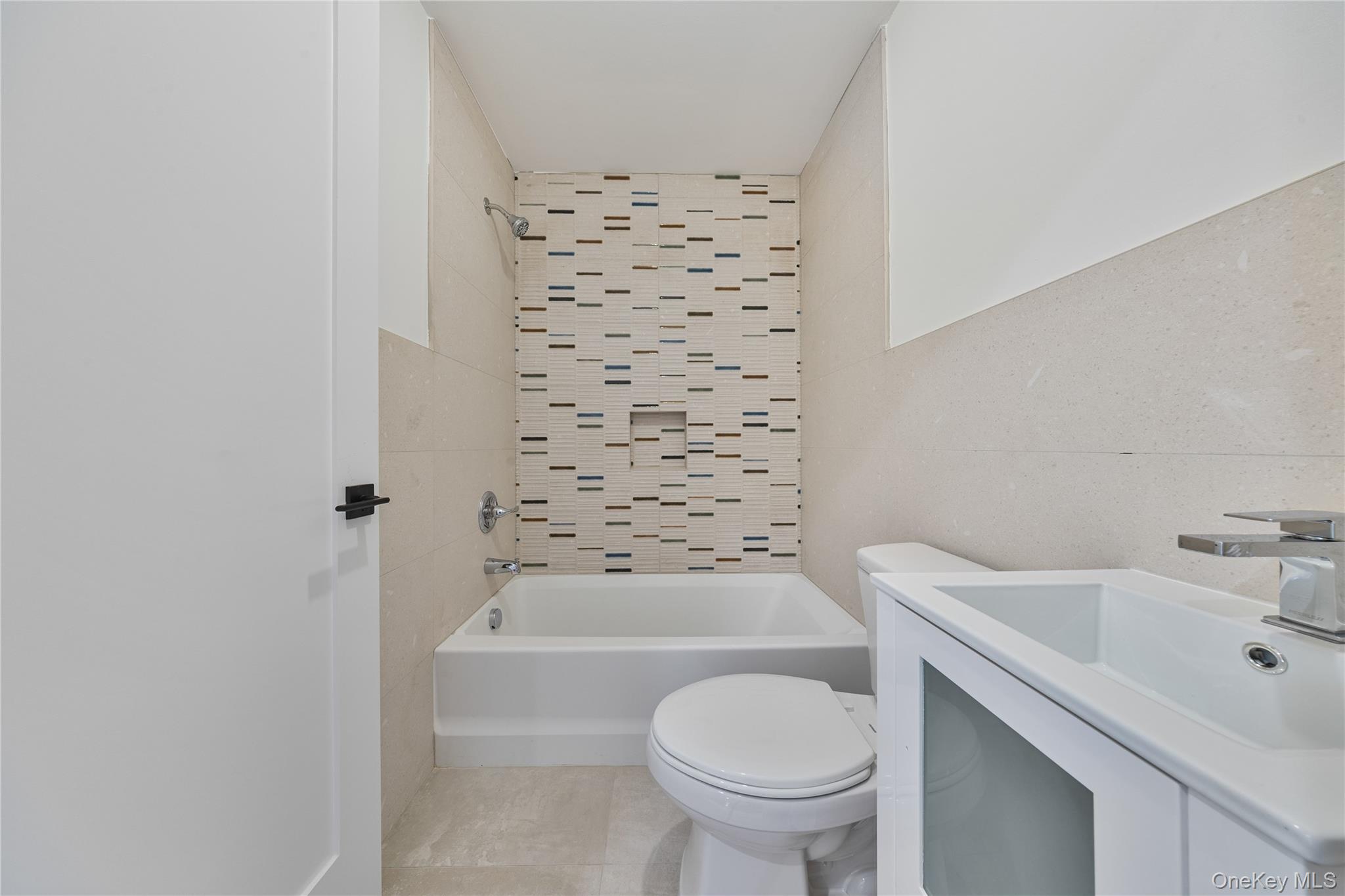 115 S Madison Avenue # 211, Spring Valley, NY 10977