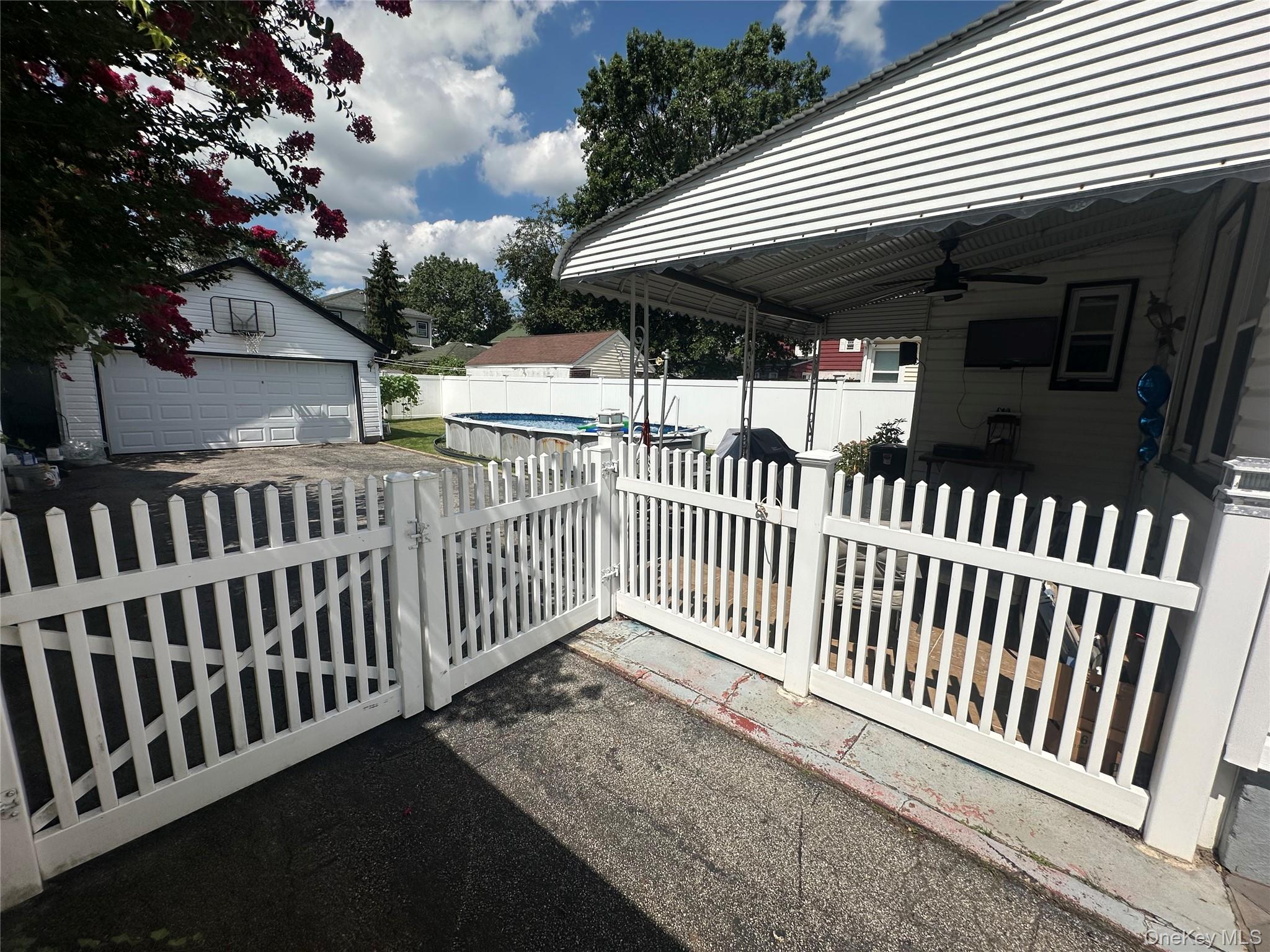 9 Christabel Street, Lynbrook, NY 11563