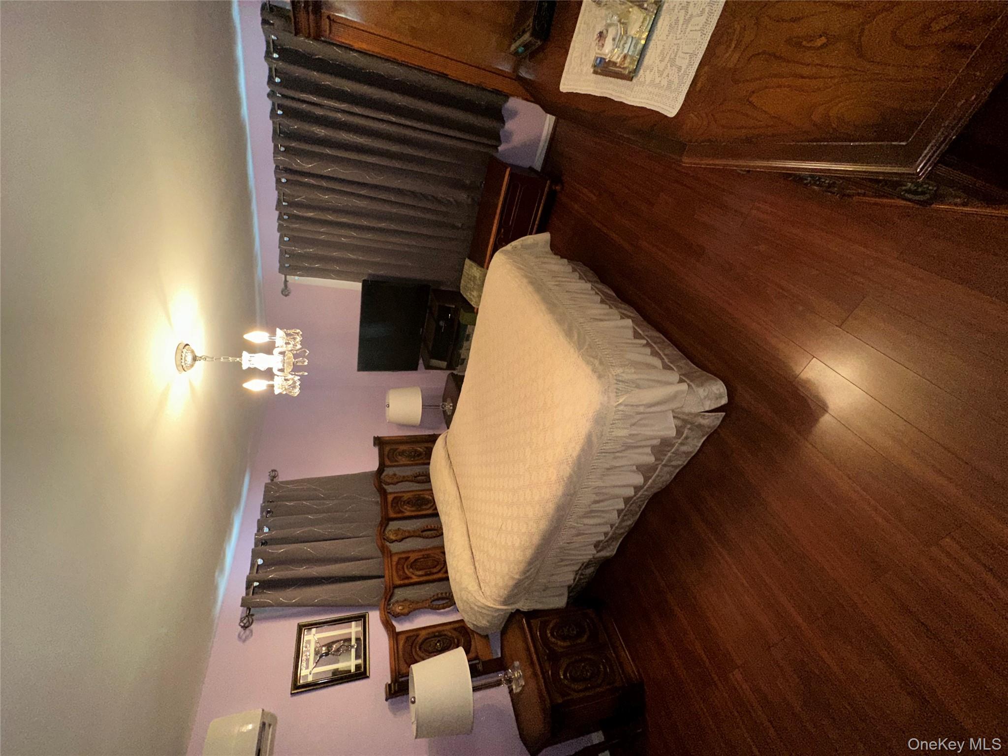 9 Christabel Street, Lynbrook, NY 11563