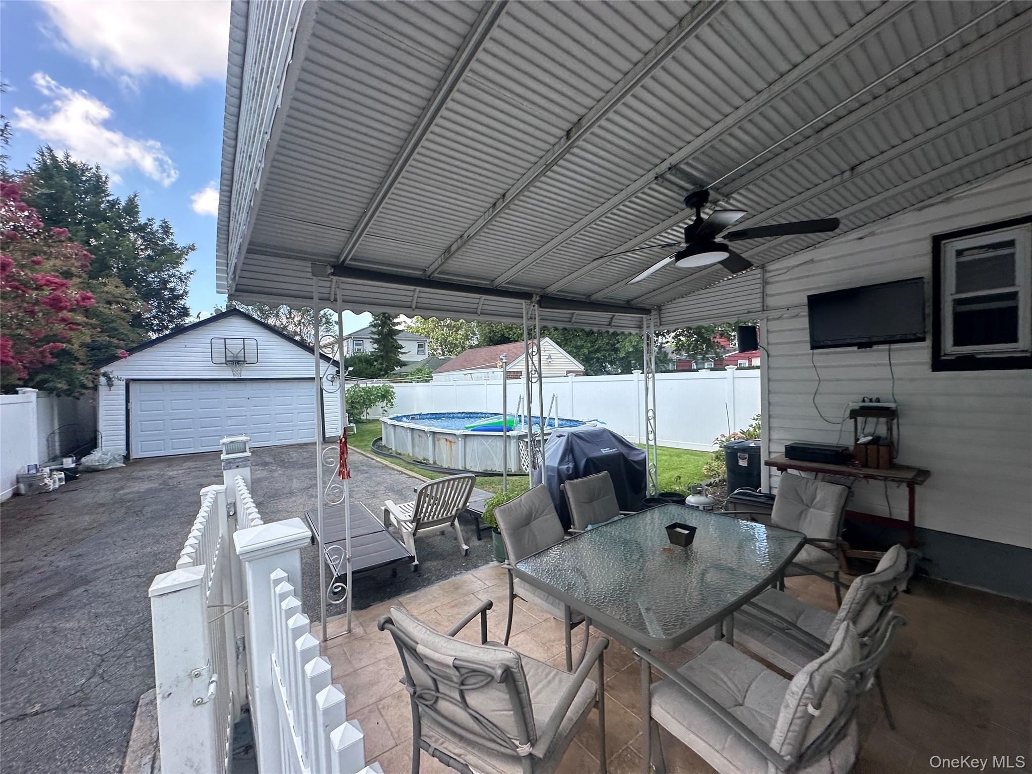 9 Christabel Street, Lynbrook, NY 11563