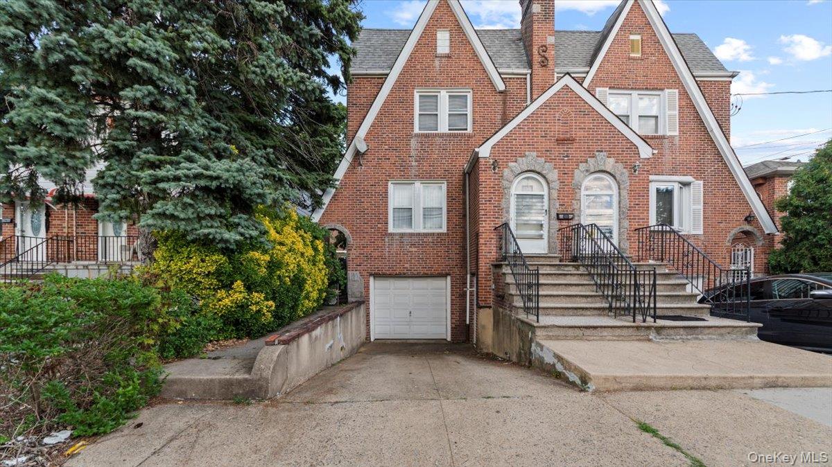2344 Tiemann Avenue, Bronx, NY 10469
