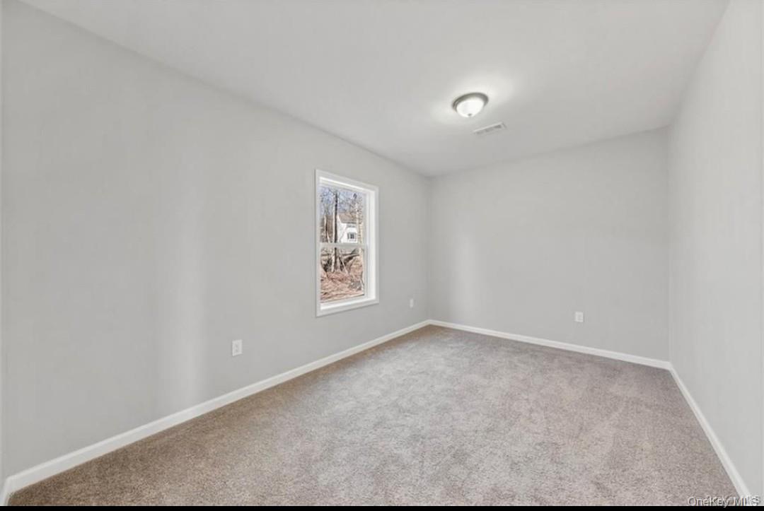 17 Chestnut Street, Stony Point, NY 10980