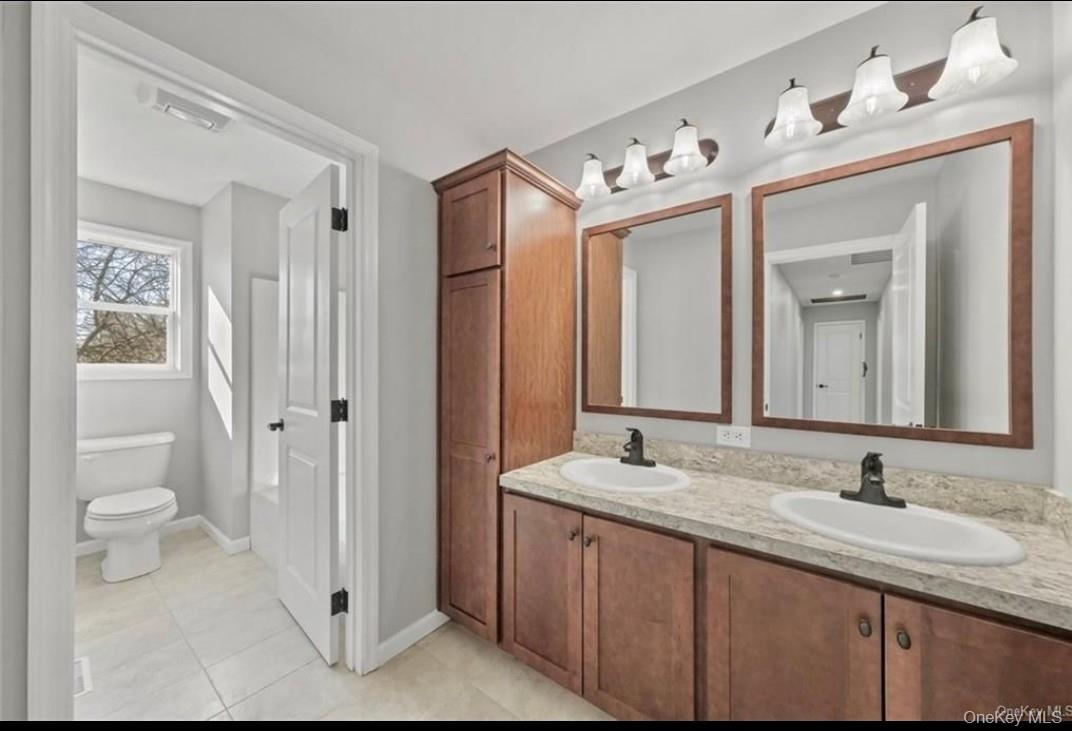 17 Chestnut Street, Stony Point, NY 10980