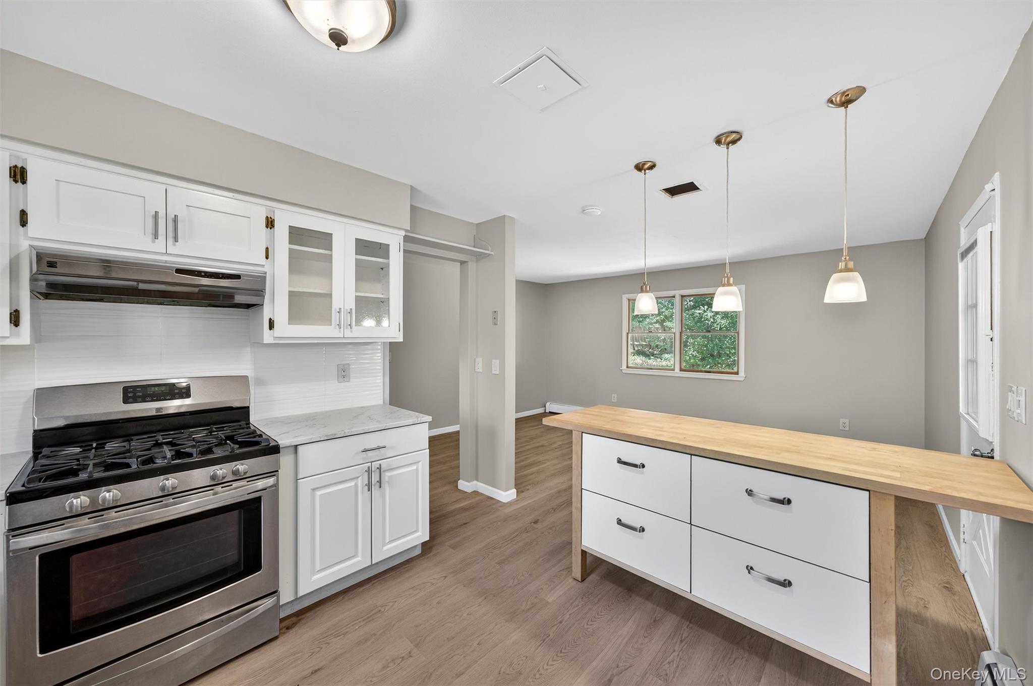 20 St Georges Avenue, Monroe, NY 10950