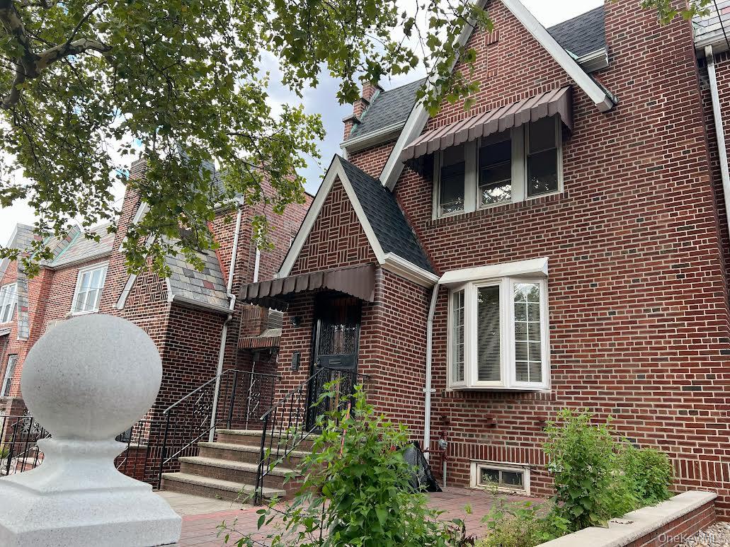 62-53 83, Middle Village, NY 11379
