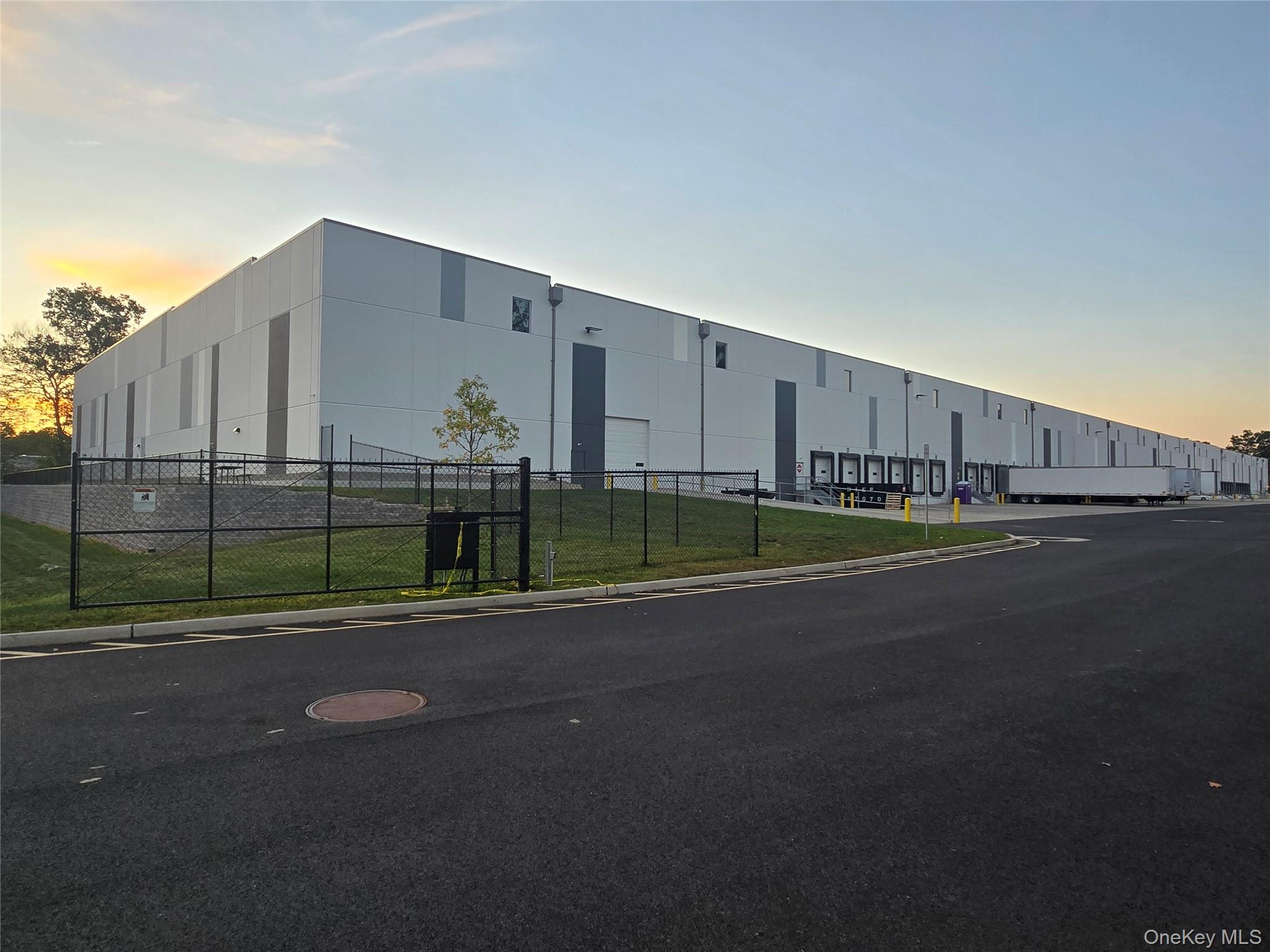 625 Corporate Way, Valley Cottage, NY 10989