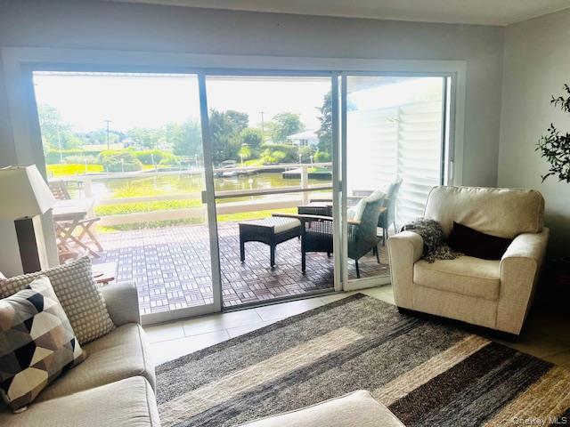 35 Library Avenue # 6J, Westhampton Beach, NY 11978