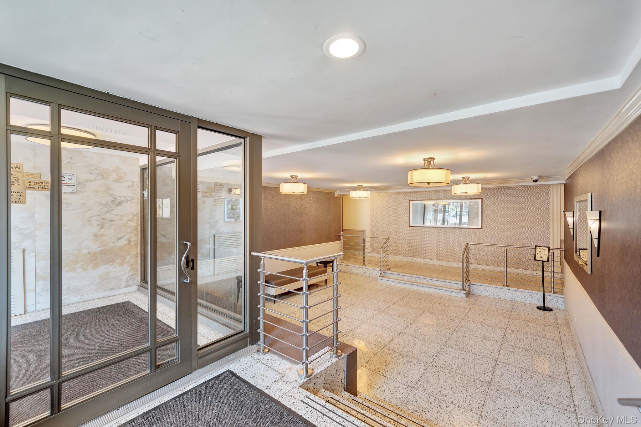 139-21 85th Drive # 5B, Briarwood, NY 11435