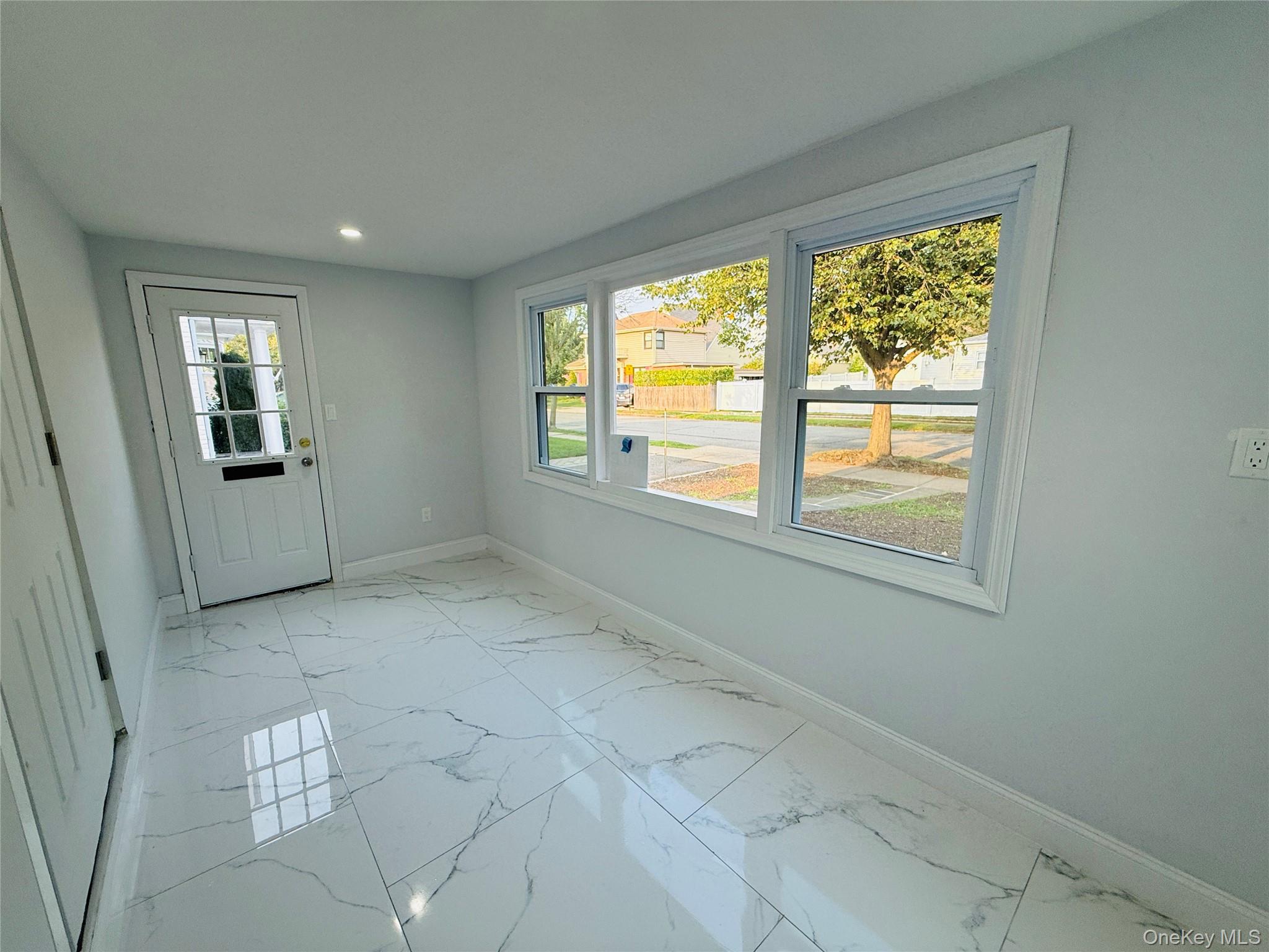 70 Morris Avenue, Malverne, NY 11565