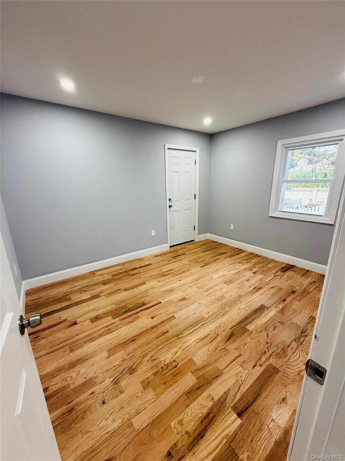 70 Morris Avenue, Malverne, NY 11565