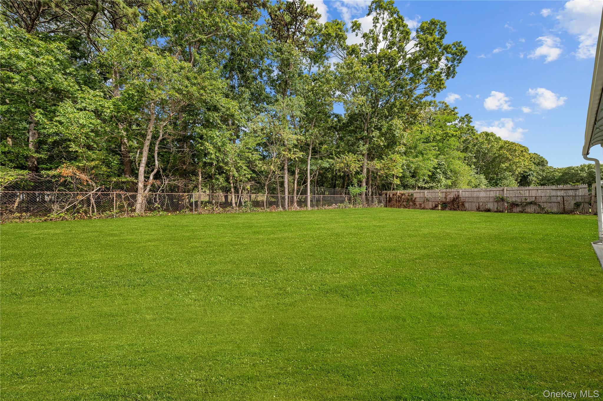 43 Chanel Drive E, Shirley, NY 11967