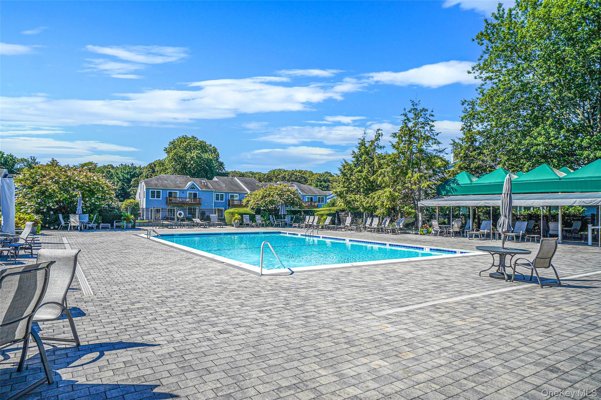 200 Lakebridge Drive N, Kings Park, NY 11754