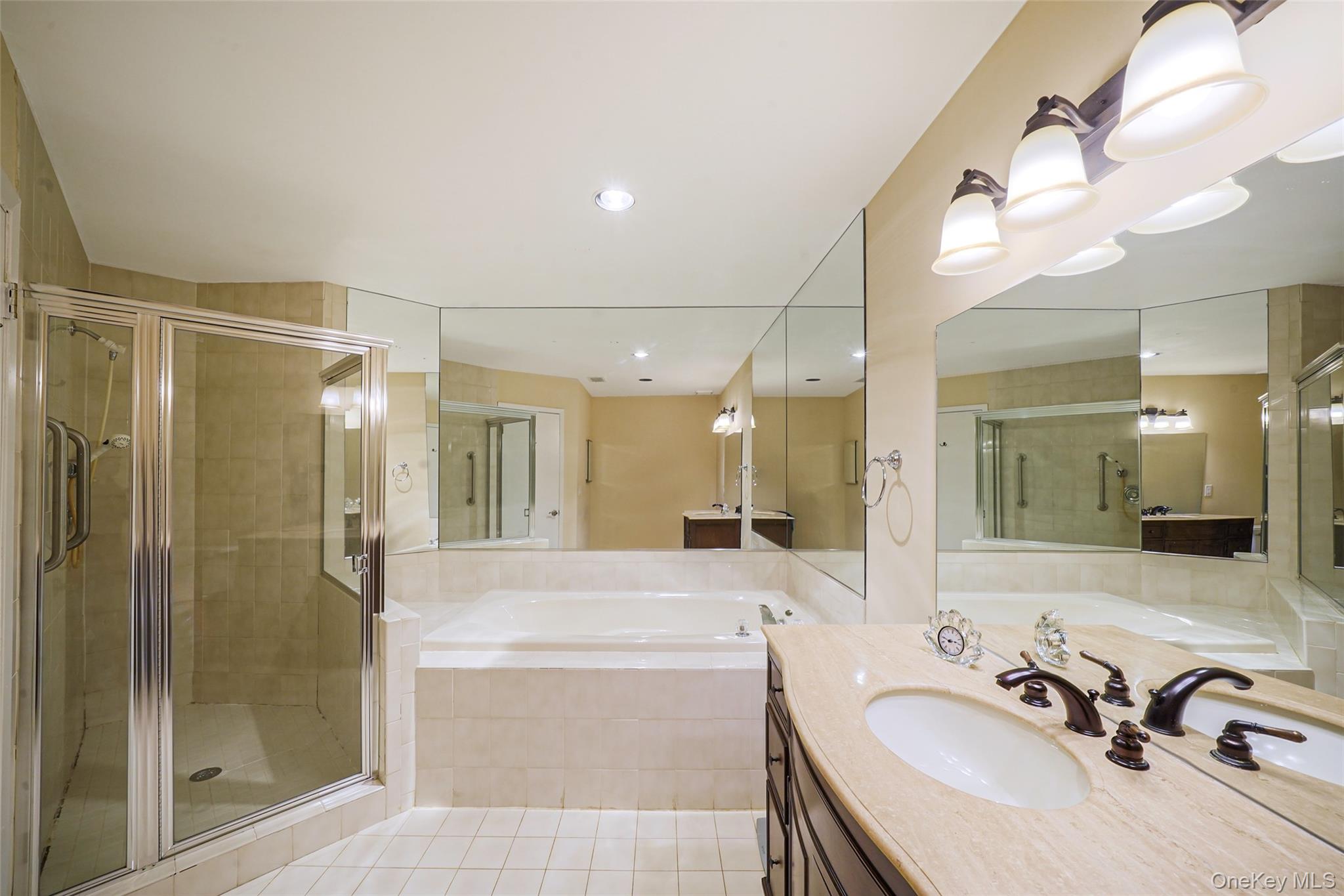 200 Lakebridge Drive N, Kings Park, NY 11754