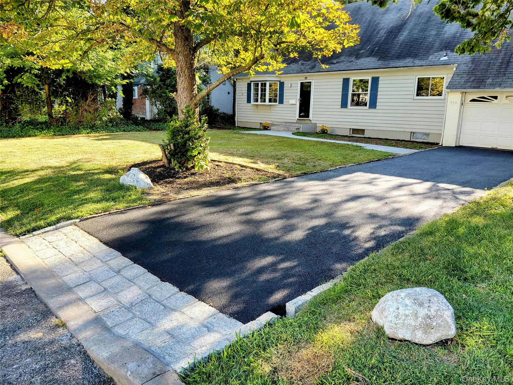 115 Wappanocca Avenue, Rye, NY 10580