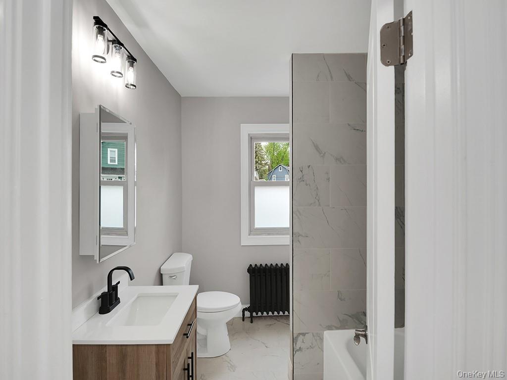 29 Harwich Street, Kingston, NY 12401