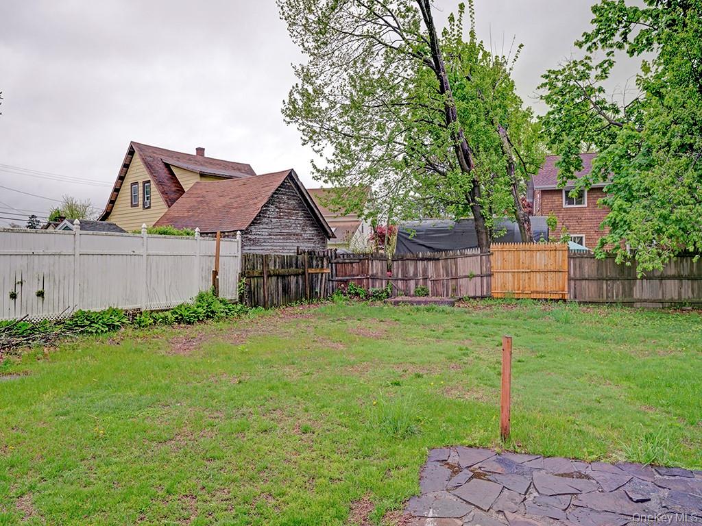 29 Harwich Street, Kingston, NY 12401