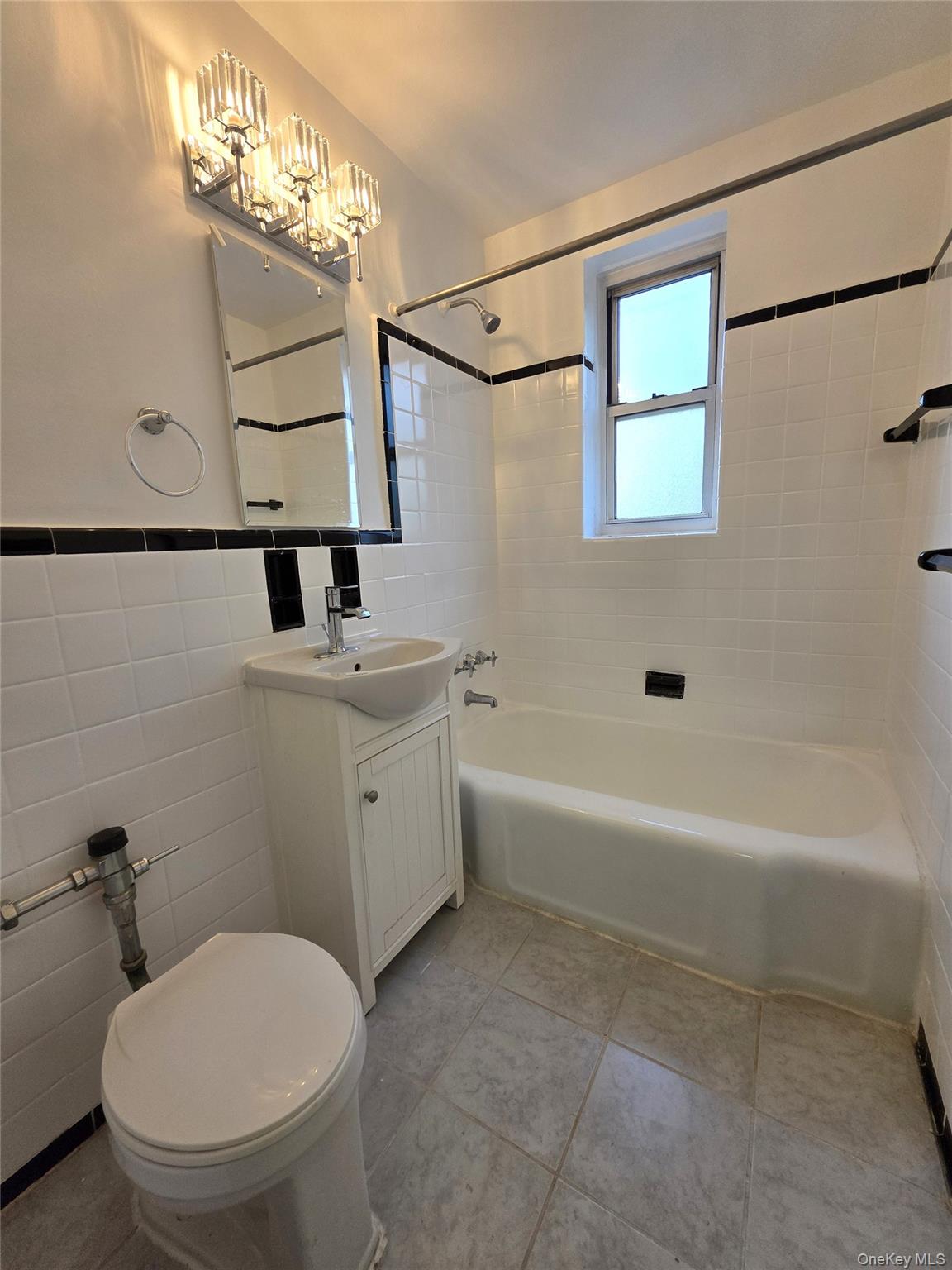 65-05 Yellowstone Boulevard # 6C, Forest Hills, NY 11375