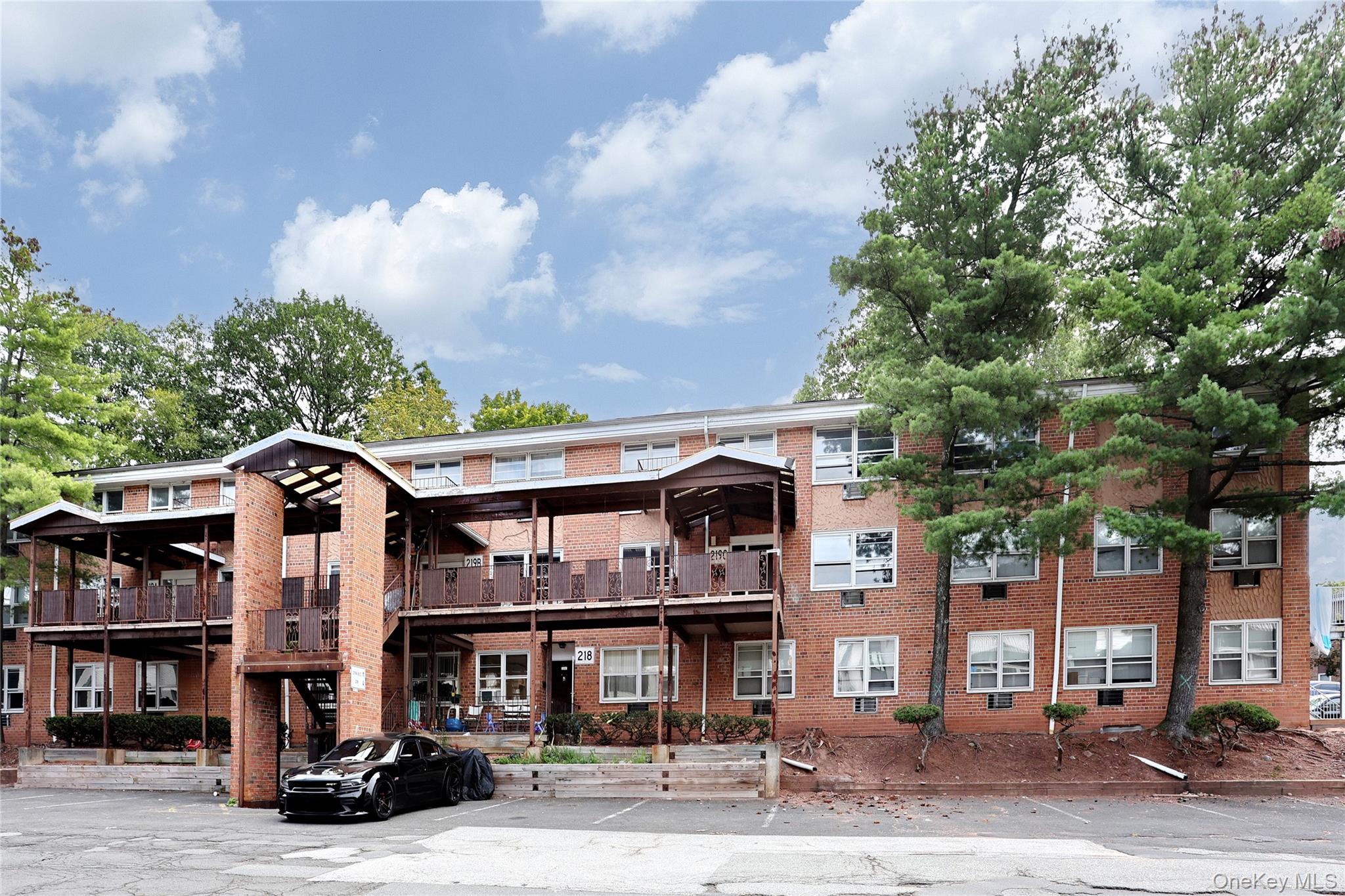 219 Kearsing Parkway # C, Monsey, NY 10952