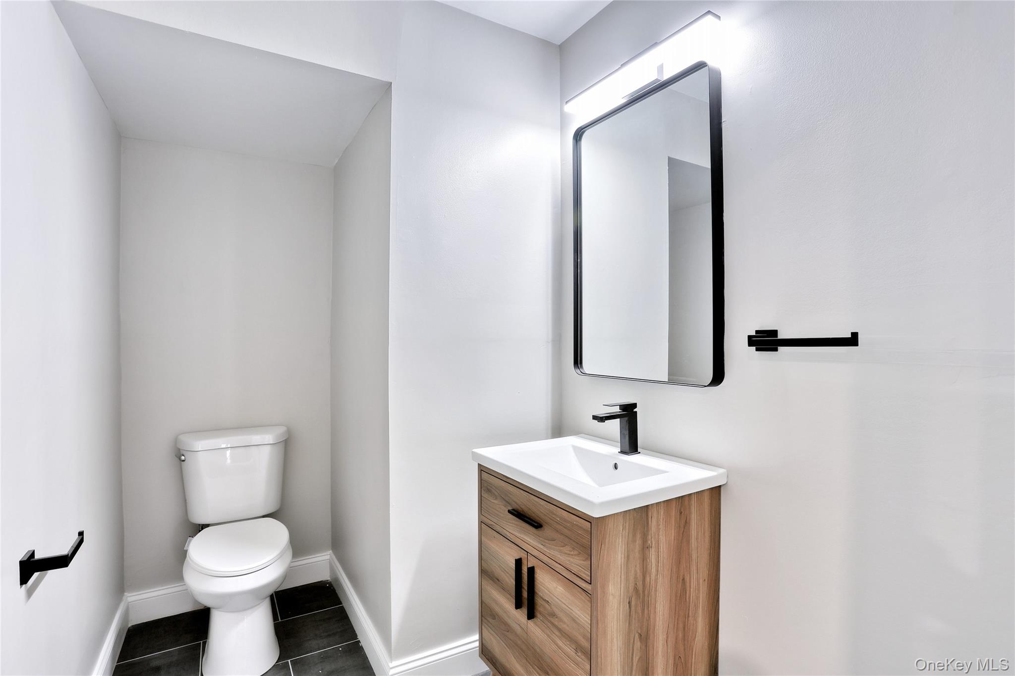 219 Kearsing Parkway # C, Monsey, NY 10952