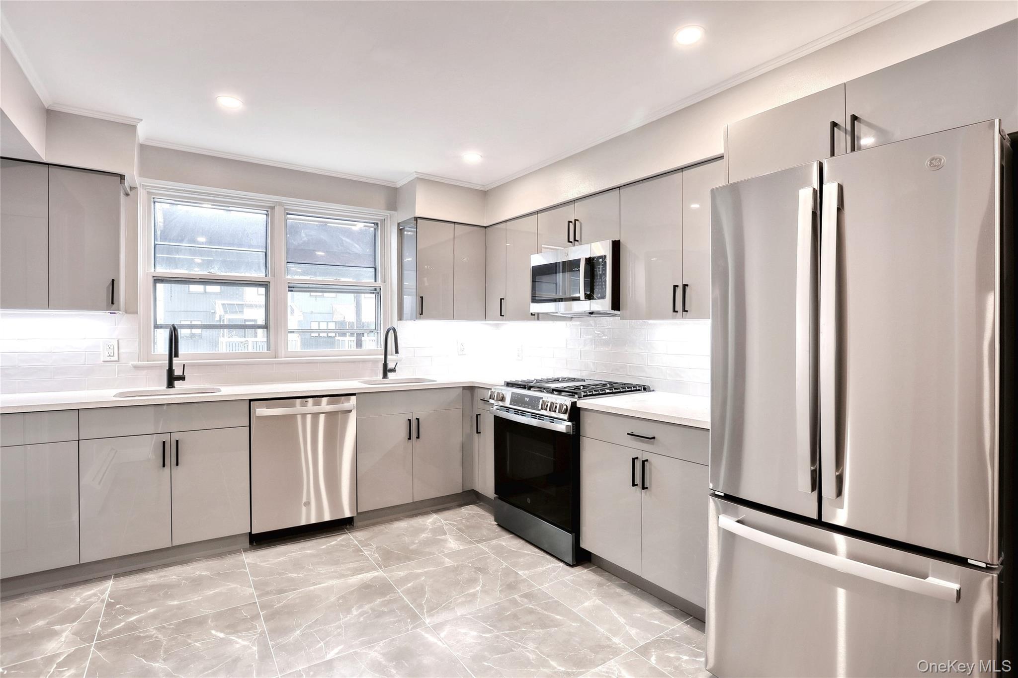 219 Kearsing Parkway # C, Monsey, NY 10952