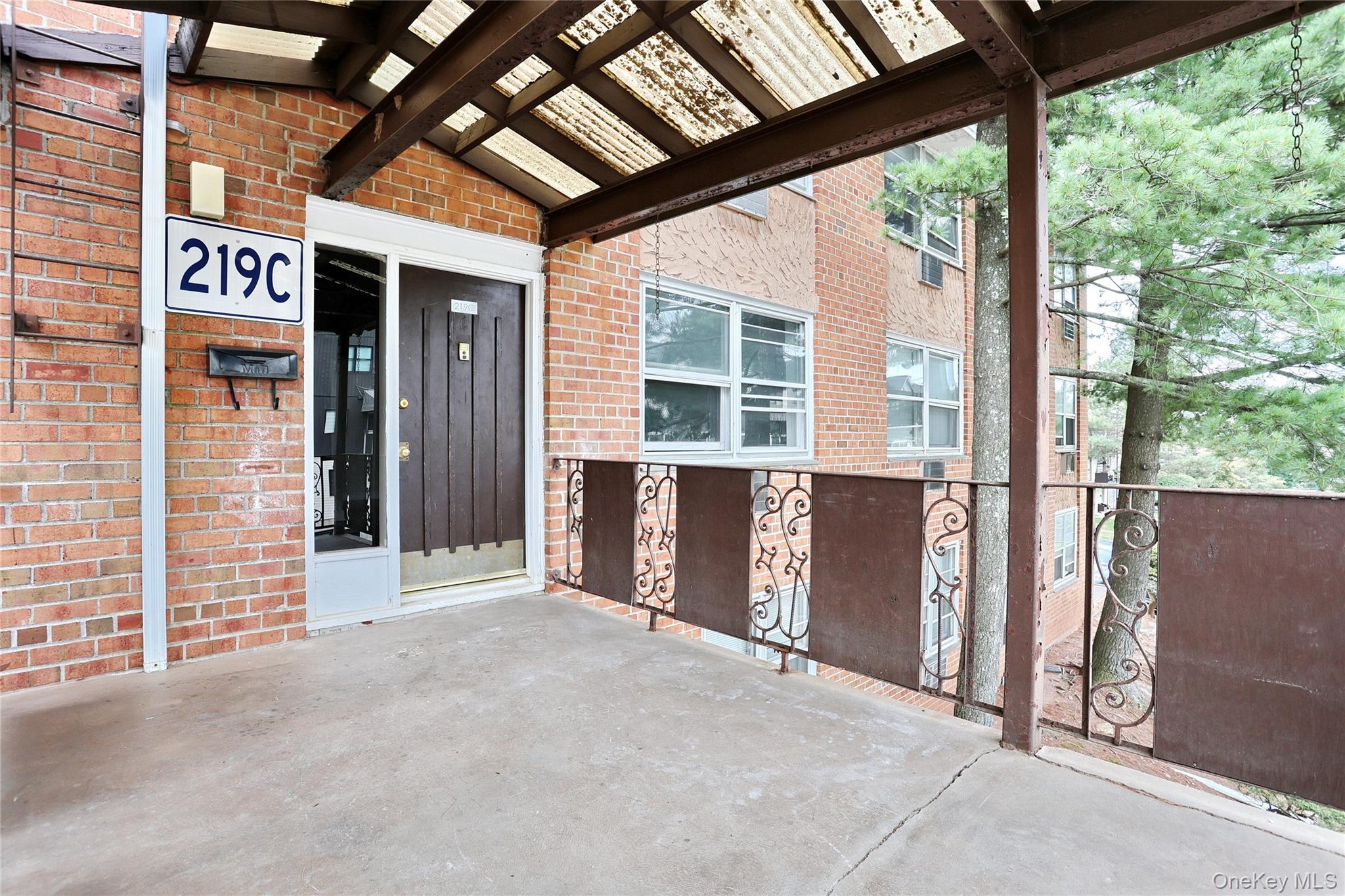 219 Kearsing Parkway # C, Monsey, NY 10952