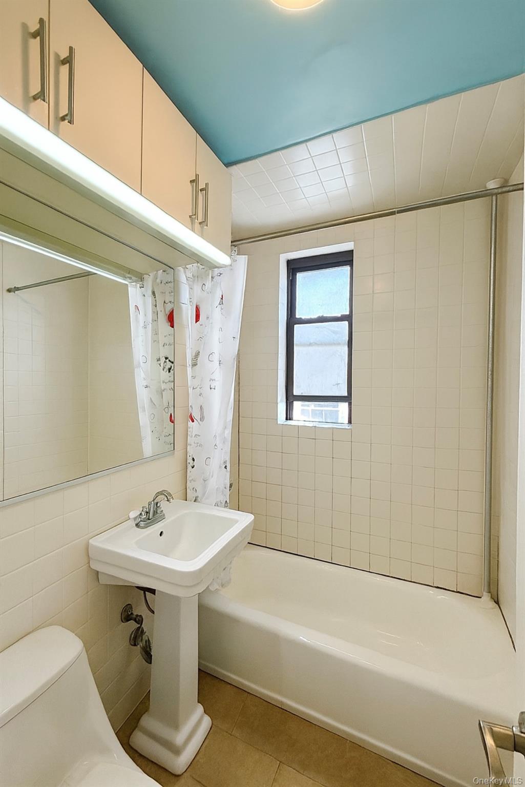 13950 35th Avenue # 7F, Flushing, NY 11354