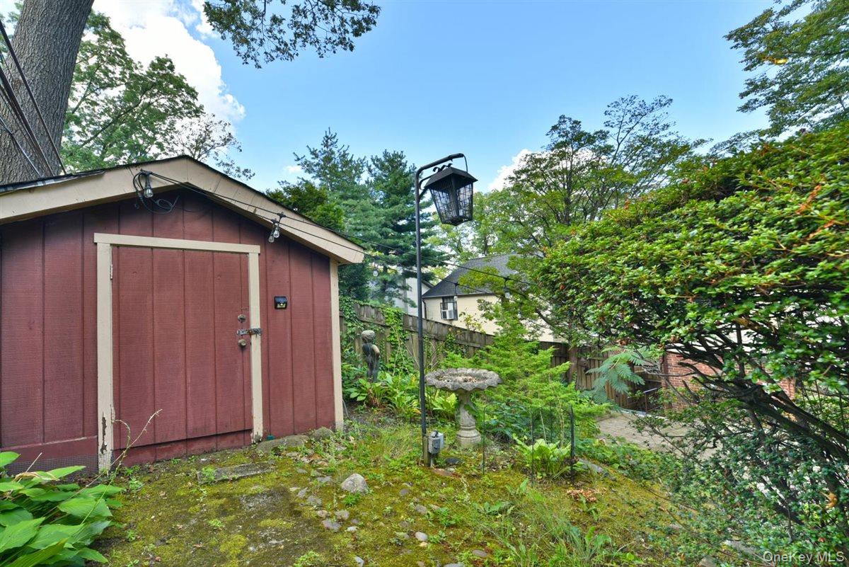 139-30 Coolidge Avenue, Briarwood, NY 11435