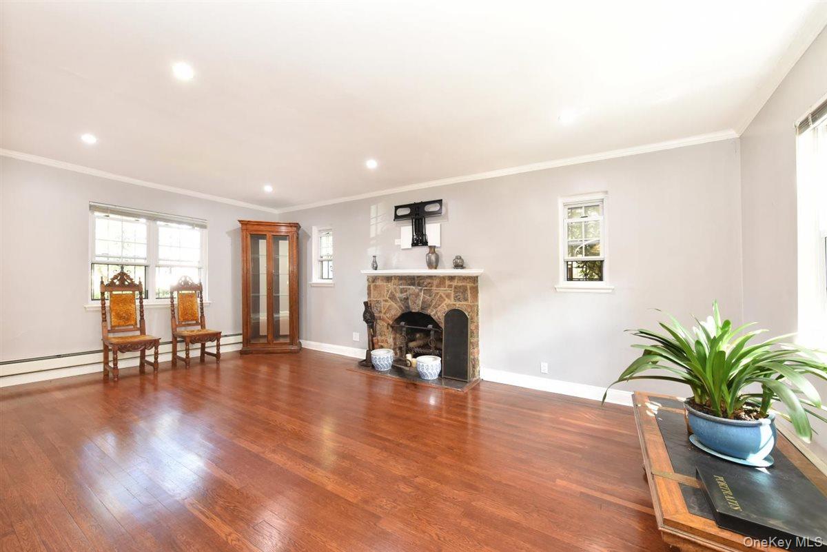 139-30 Coolidge Avenue, Briarwood, NY 11435